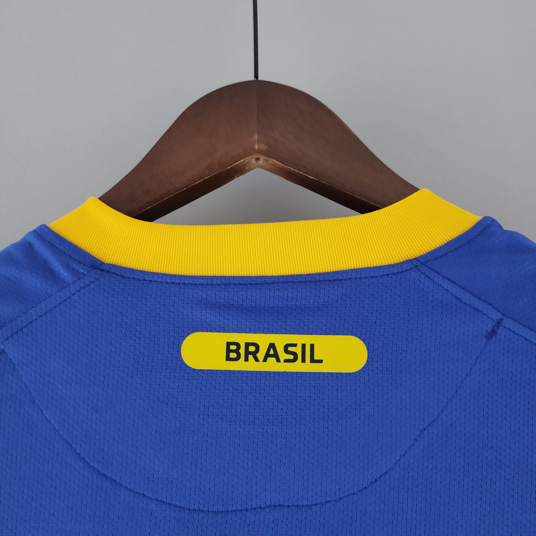 CAMISA RETRÔ BRASIL AWAY 2010