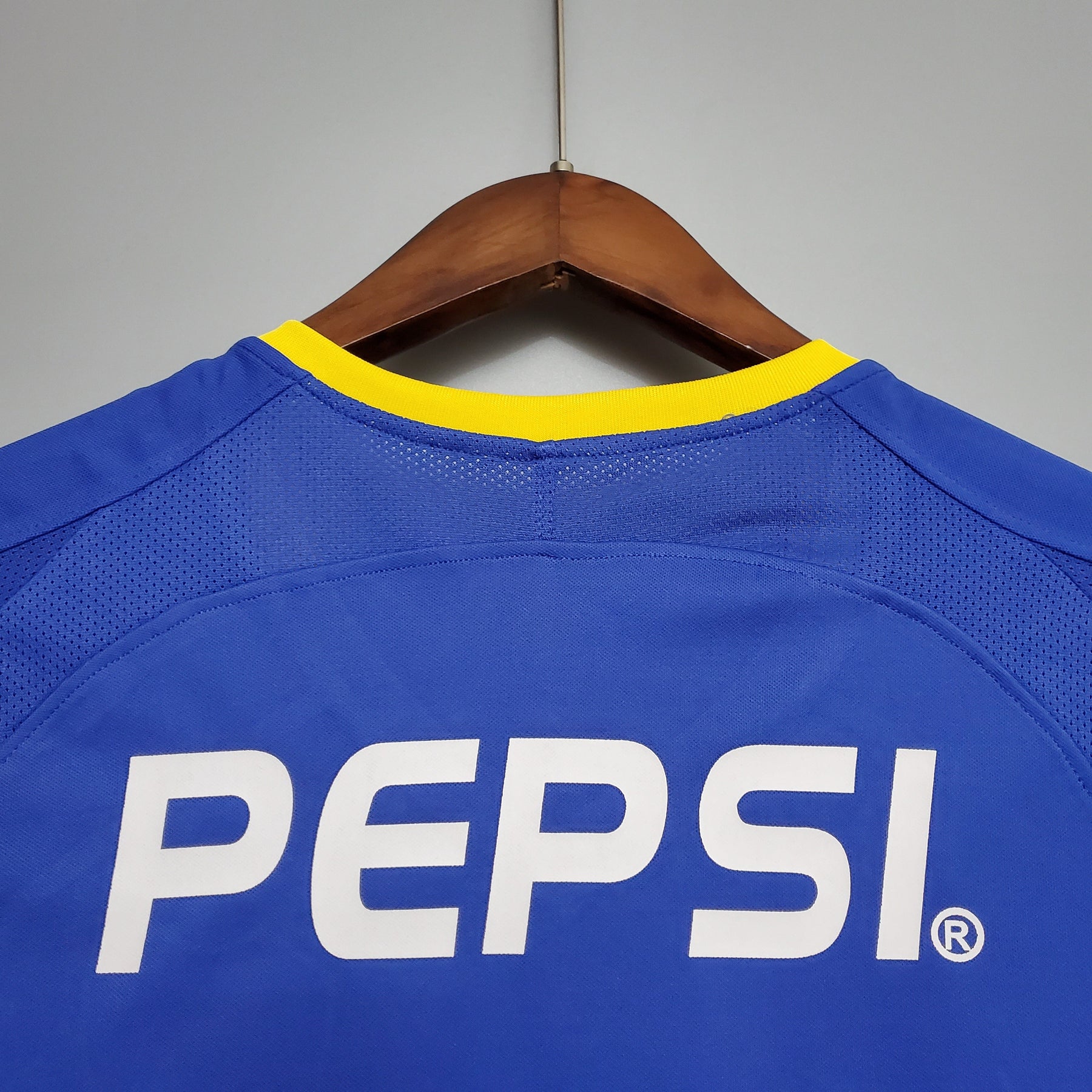 CAMISA BOCA JUNIORS RETRÔ HOME 03/04