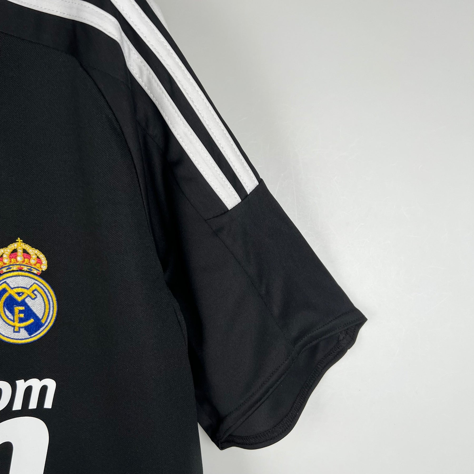 CAMISA REAL MADRID RETRÔ THIRD 08/09