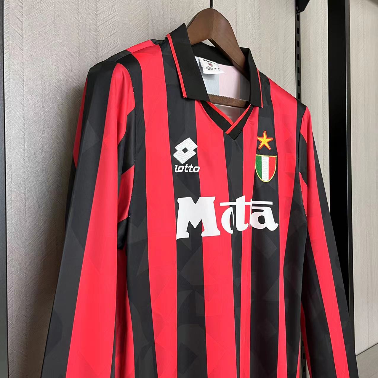 CAMISA RETRÔ MILAN HOME MANGA LONGA 93/94
