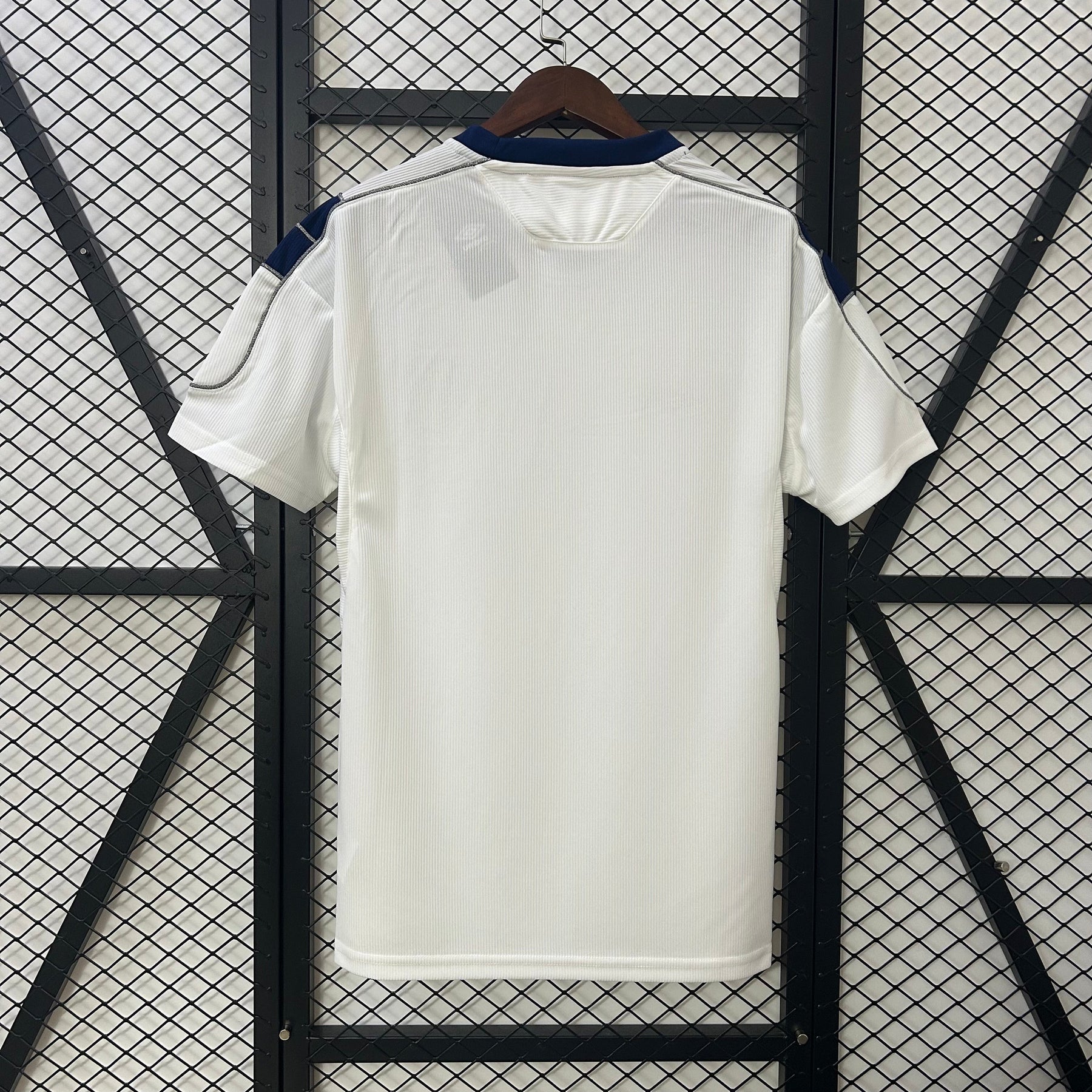 CAMISA RETRÔ MANCHESTER UNITED AWAY 00/01