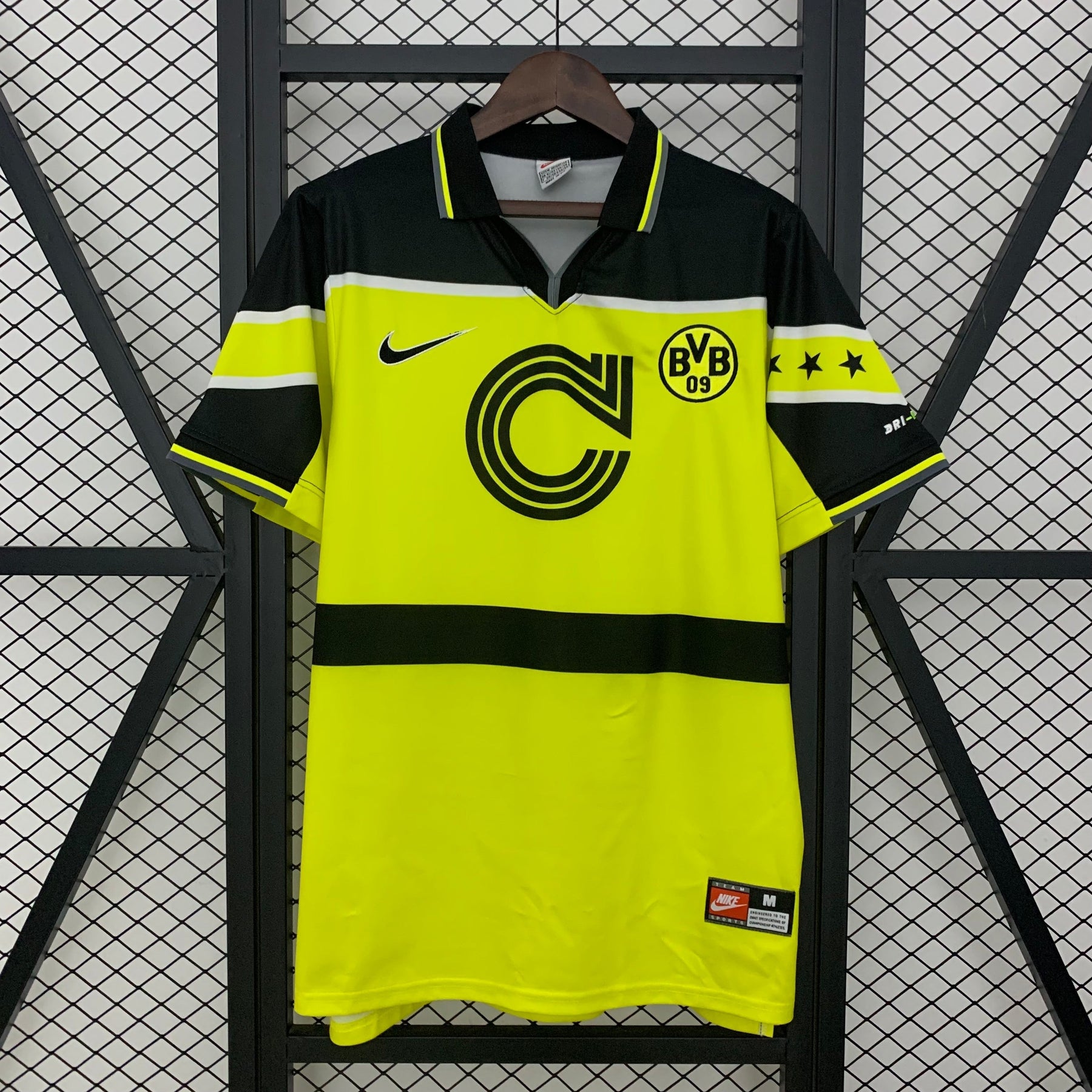 CAMISA RETRÔ BORUSSIA DORTMUND HOME 96/97