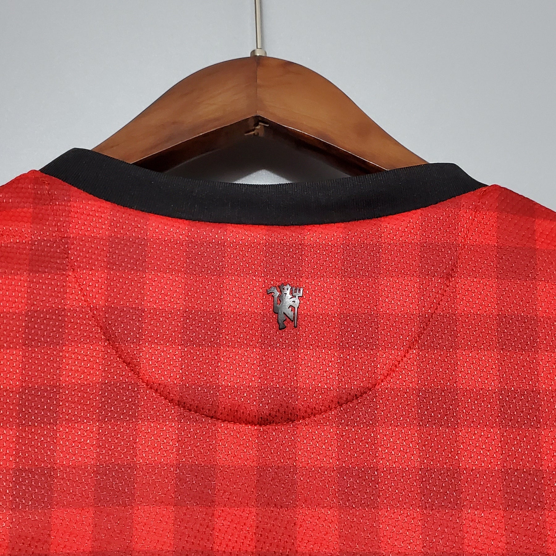 CAMISA RETRÔ MANCHESTER UNITED HOME 12/13