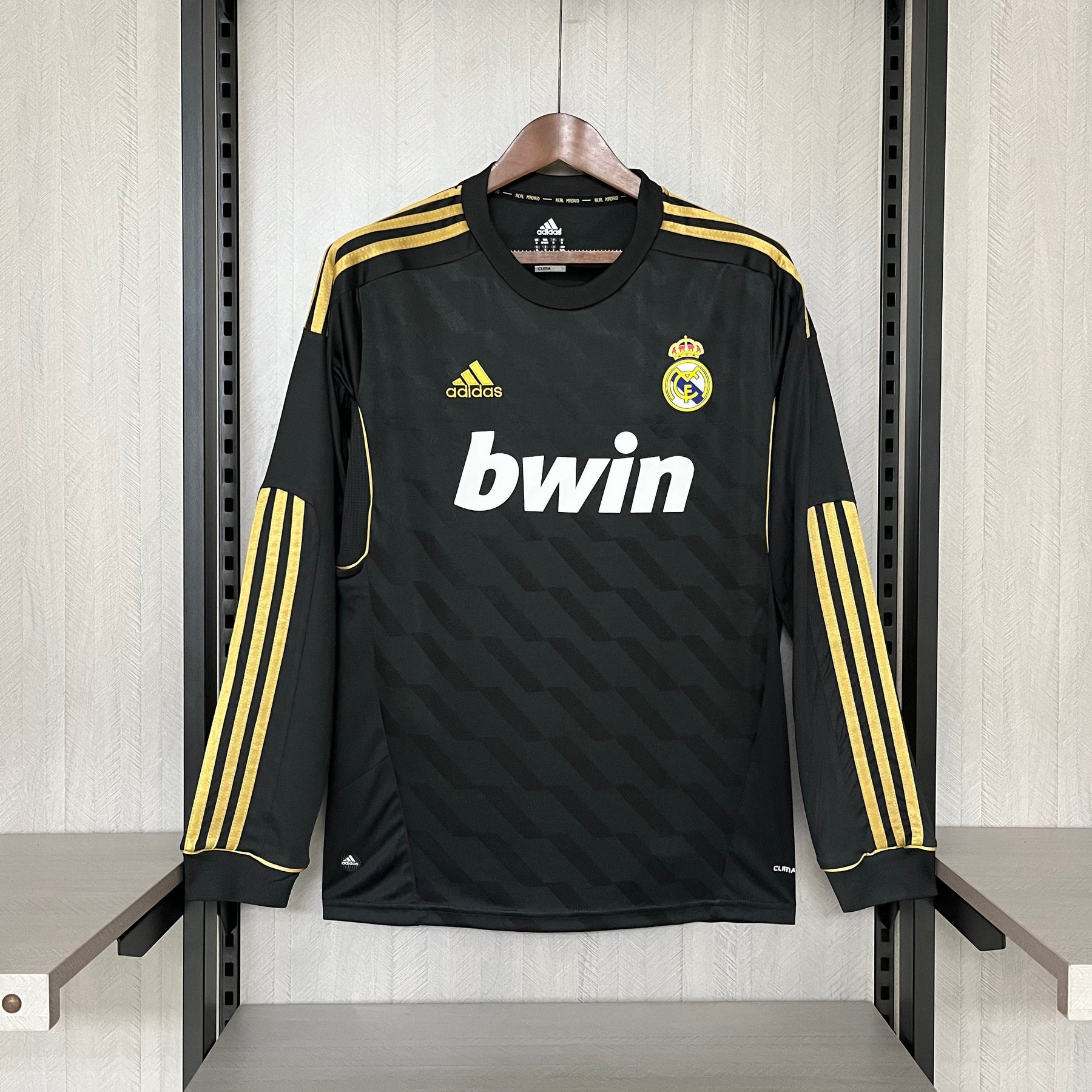 CAMISA REAL MADRID MANGA LONGA RETRÔ AWAY 11/12