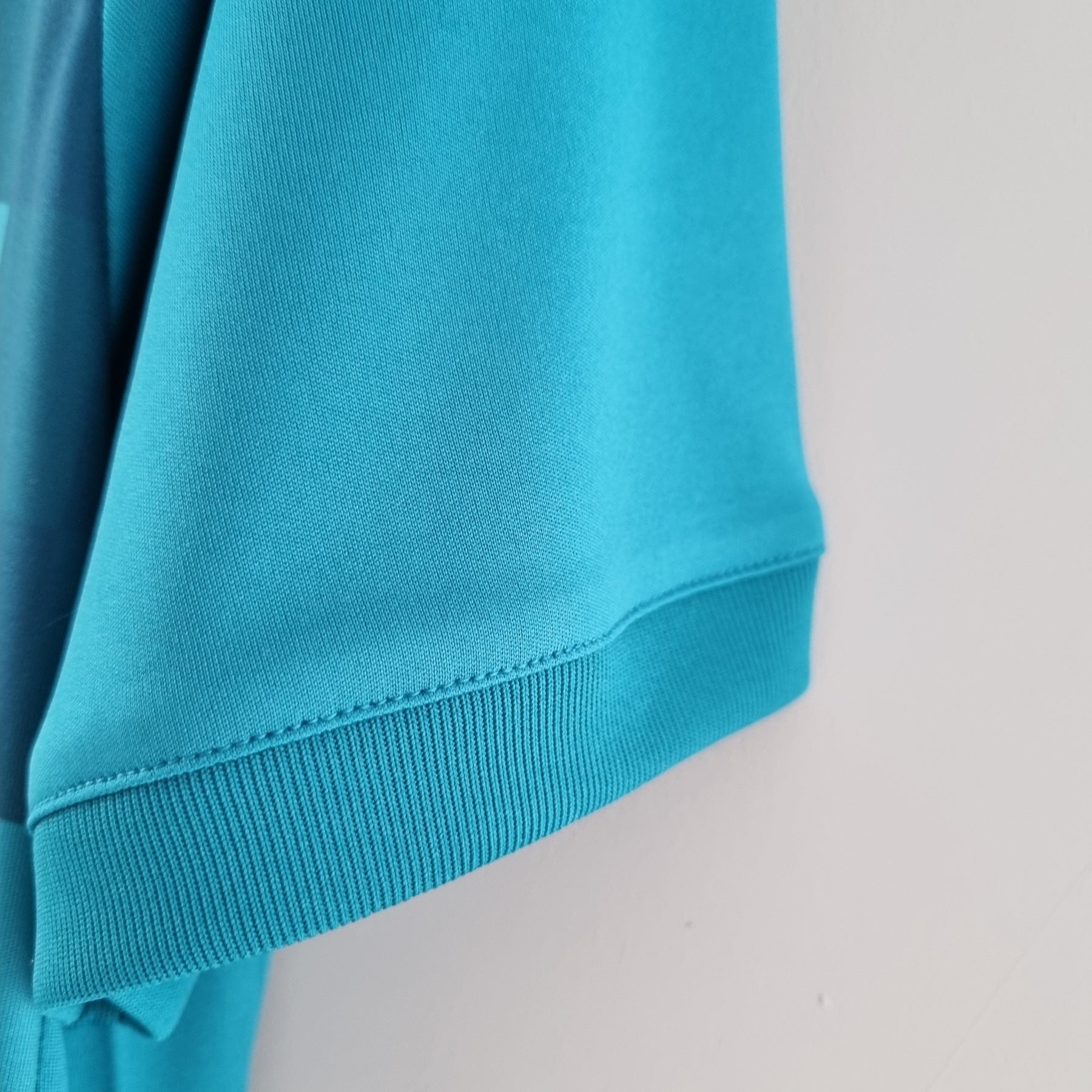 CAMISA RETRÔ REAL MADRID THIRD 17/18