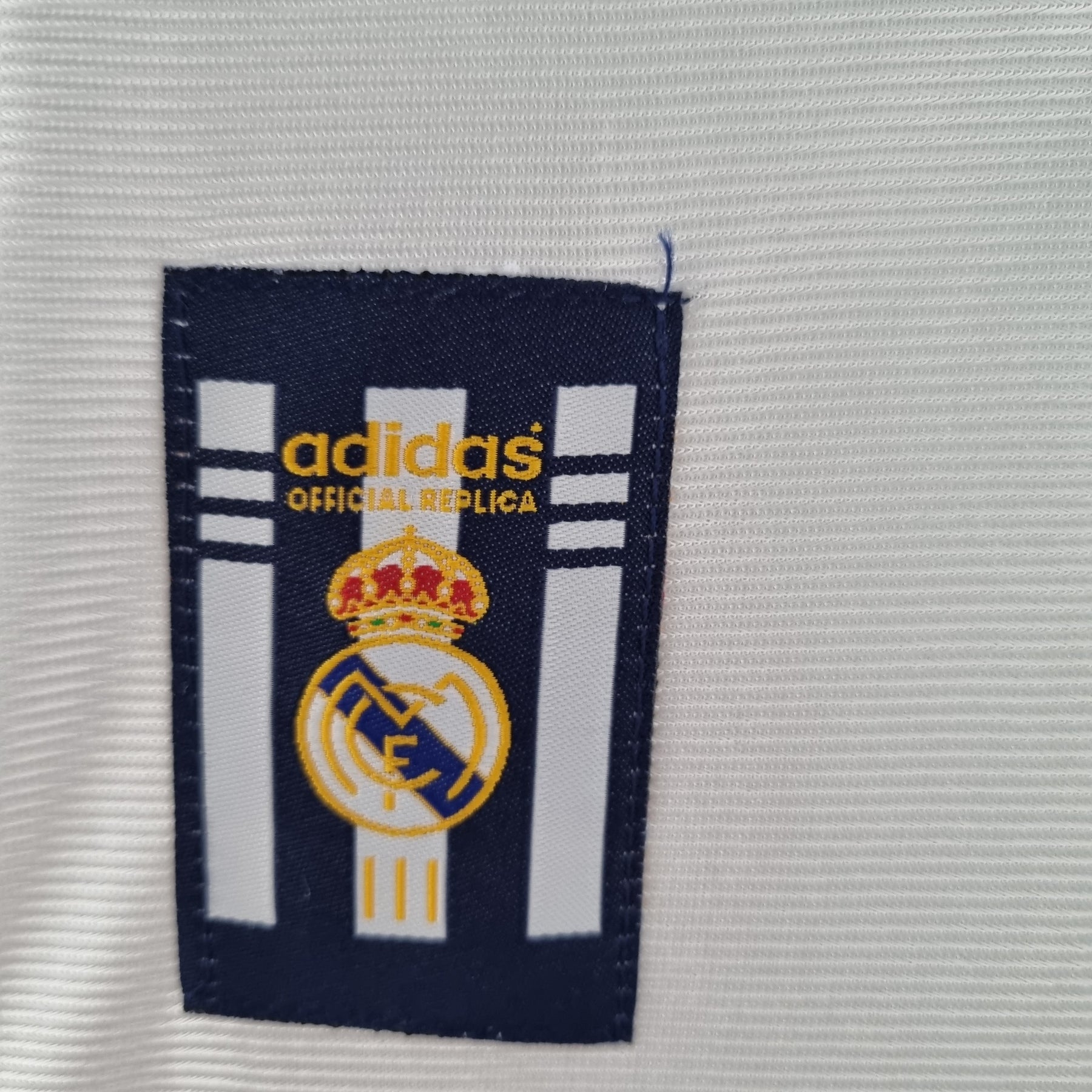 CAMISA RETRÔ REAL MADRID HOME 2000