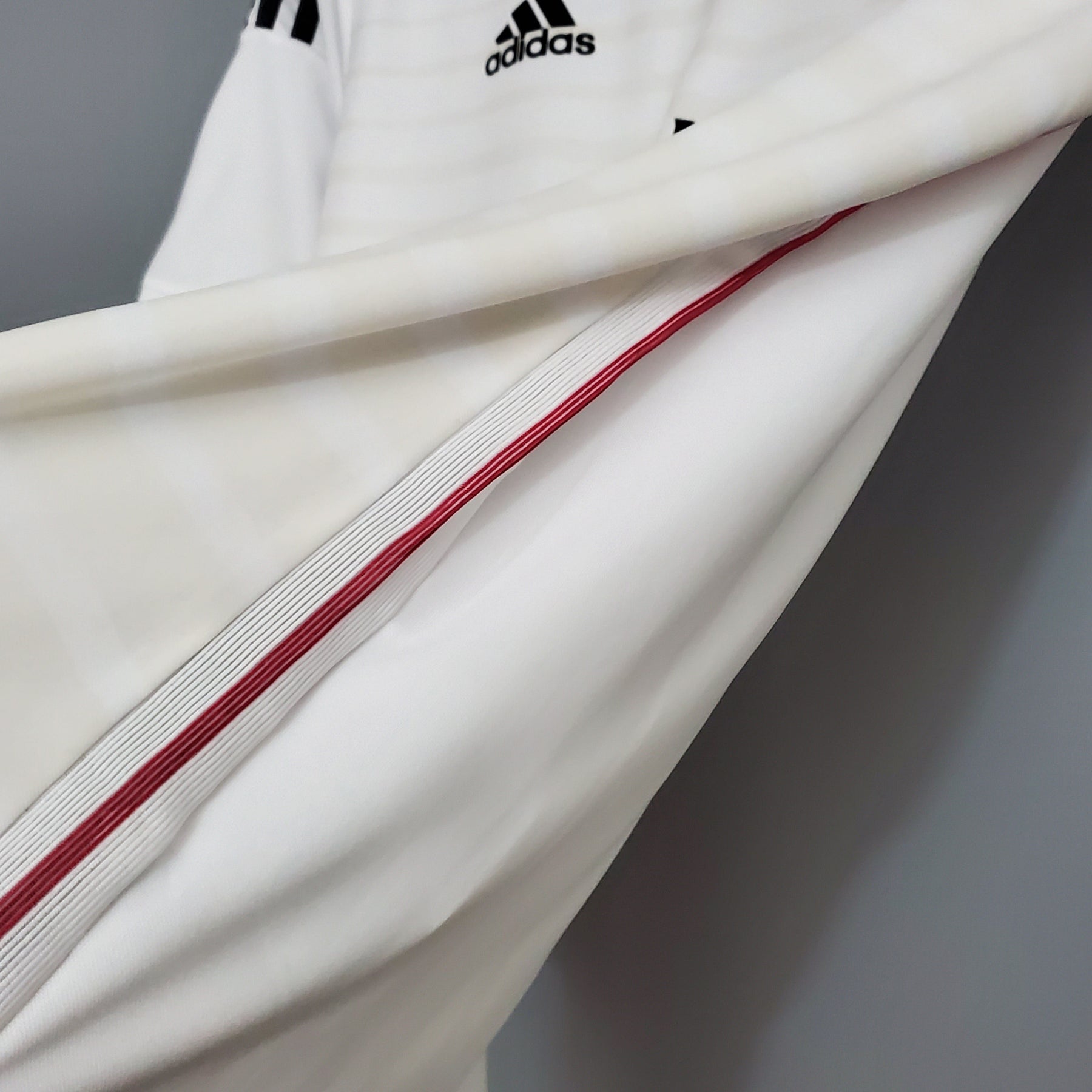 CAMISA RETRÔ REAL MADRID HOME 14/15