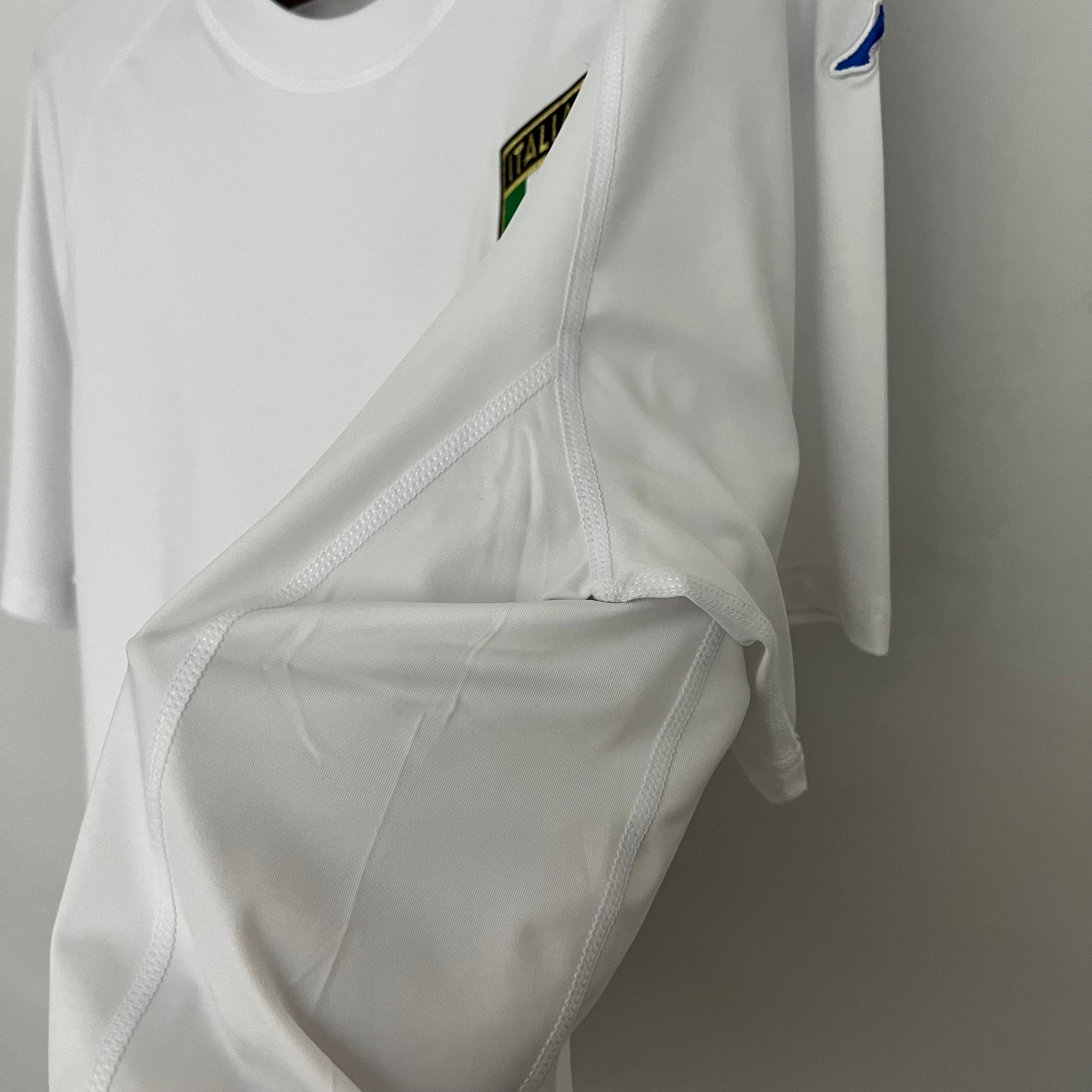 CAMISA RETRÔ ITÁLIA AWAY 2000