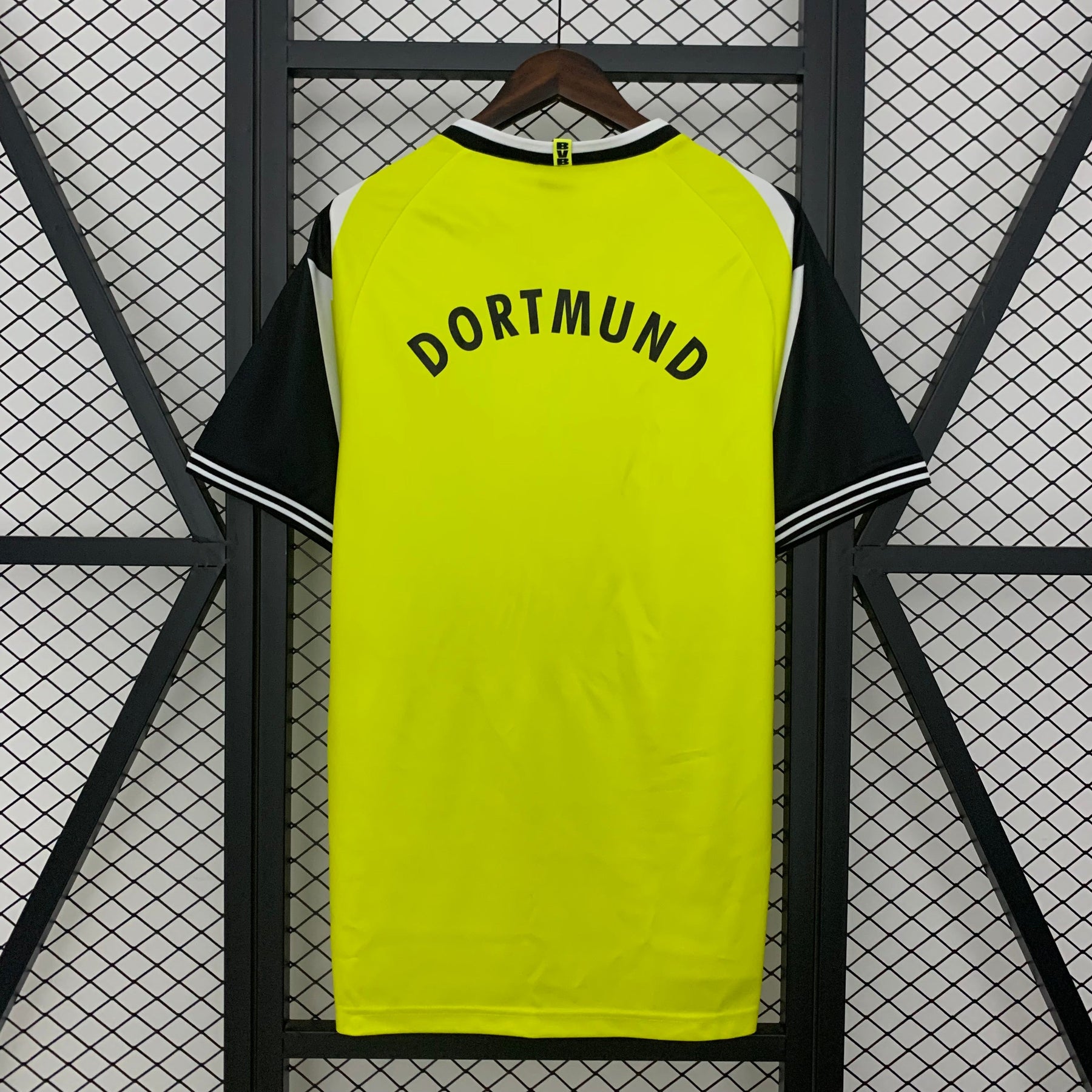 CAMISA RETRÔ BORUSSIA DORTMUND HOME 95/96