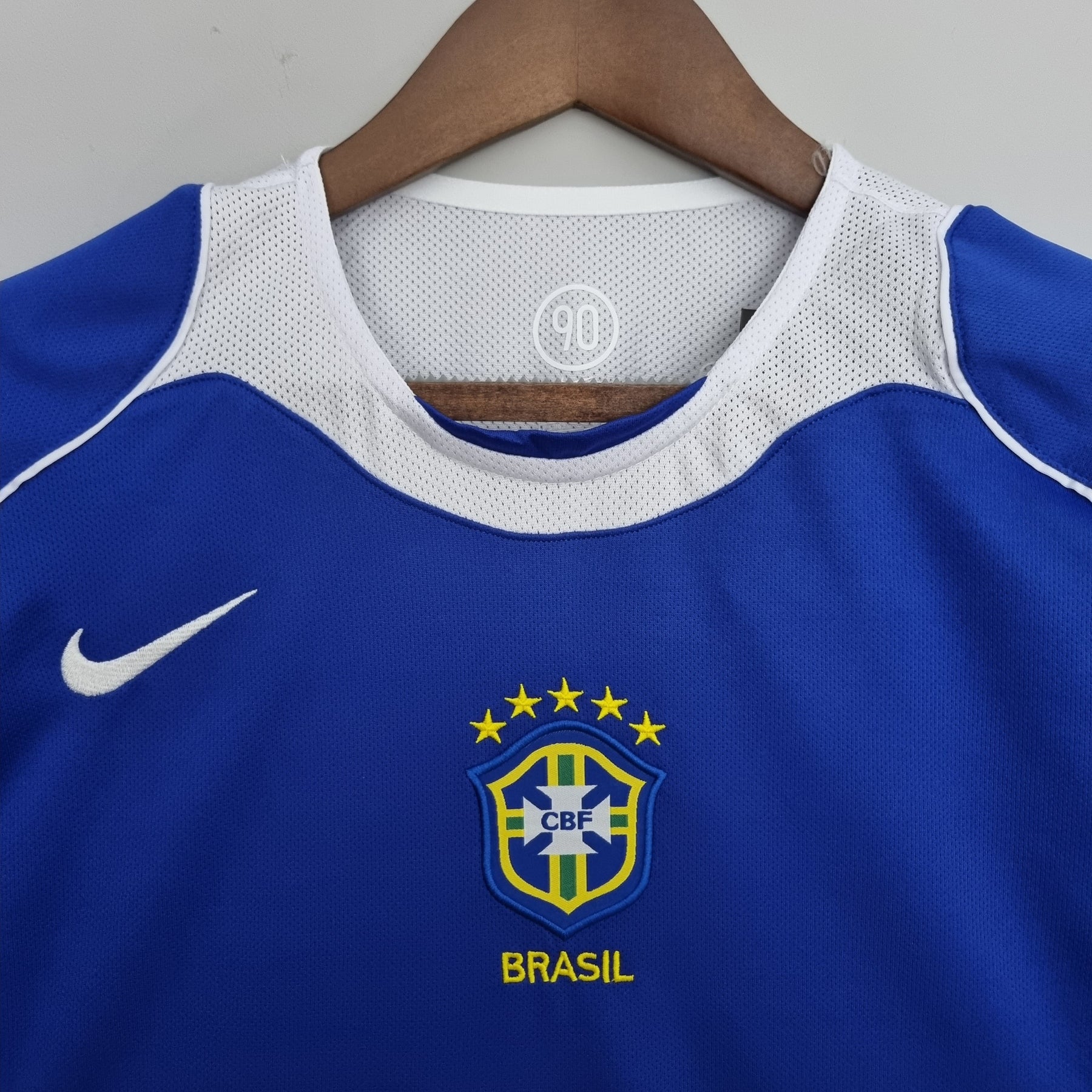CAMISA RETRÔ BRASIL AWAY 04/05