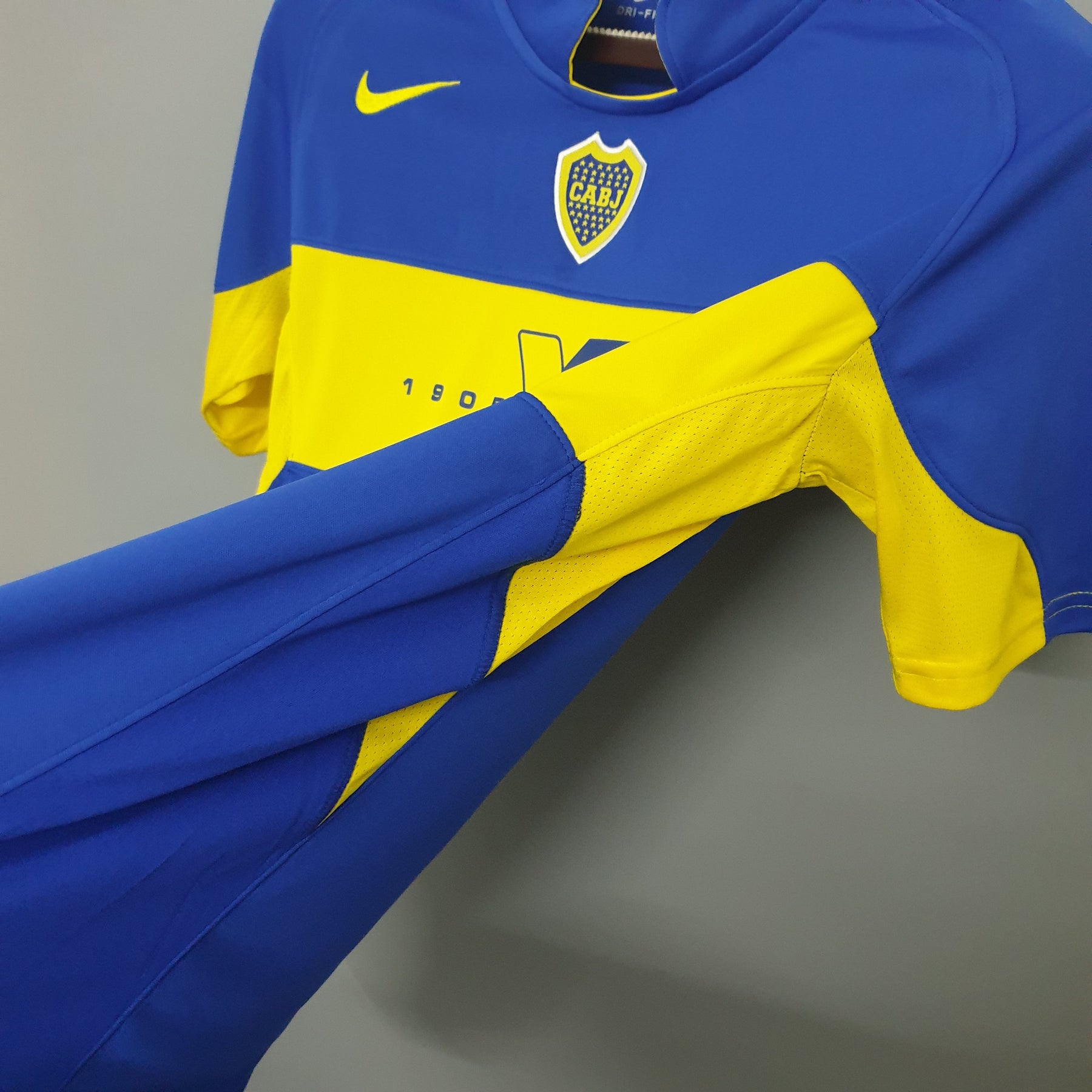 CAMISA BOCA JUNIORS RETRÔ HOME 04/05
