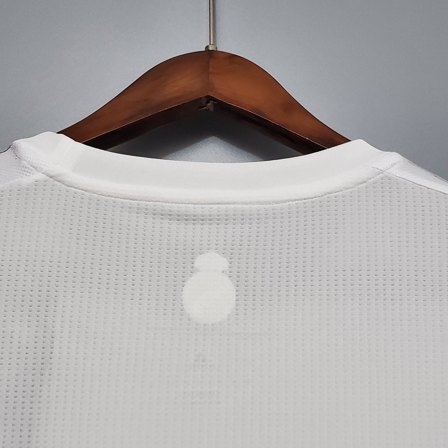 CAMISA RETRÔ REAL MADRID HOME 15/16