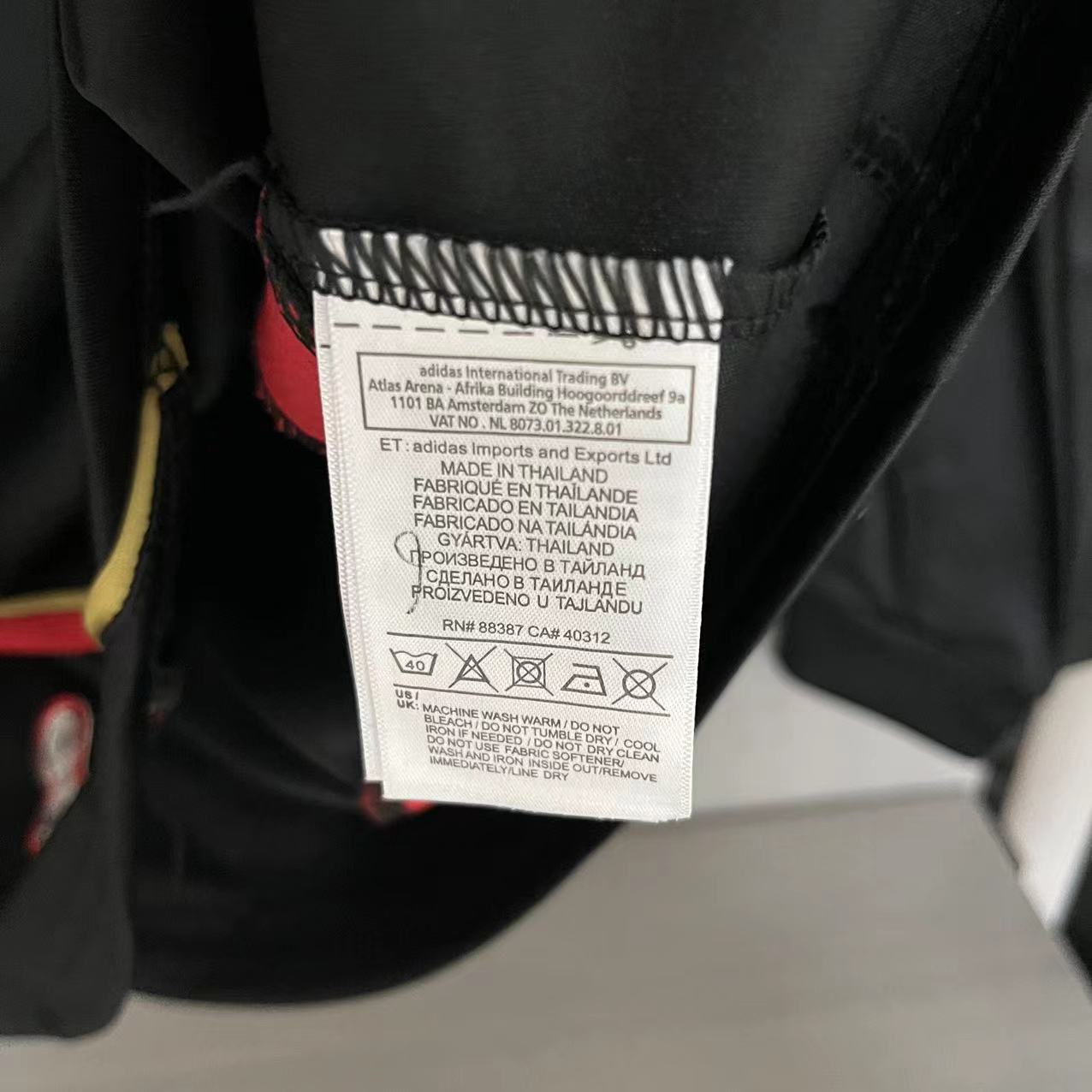 CAMISA RETRÔ MILAN THIRD MANGA LONGA 06/07