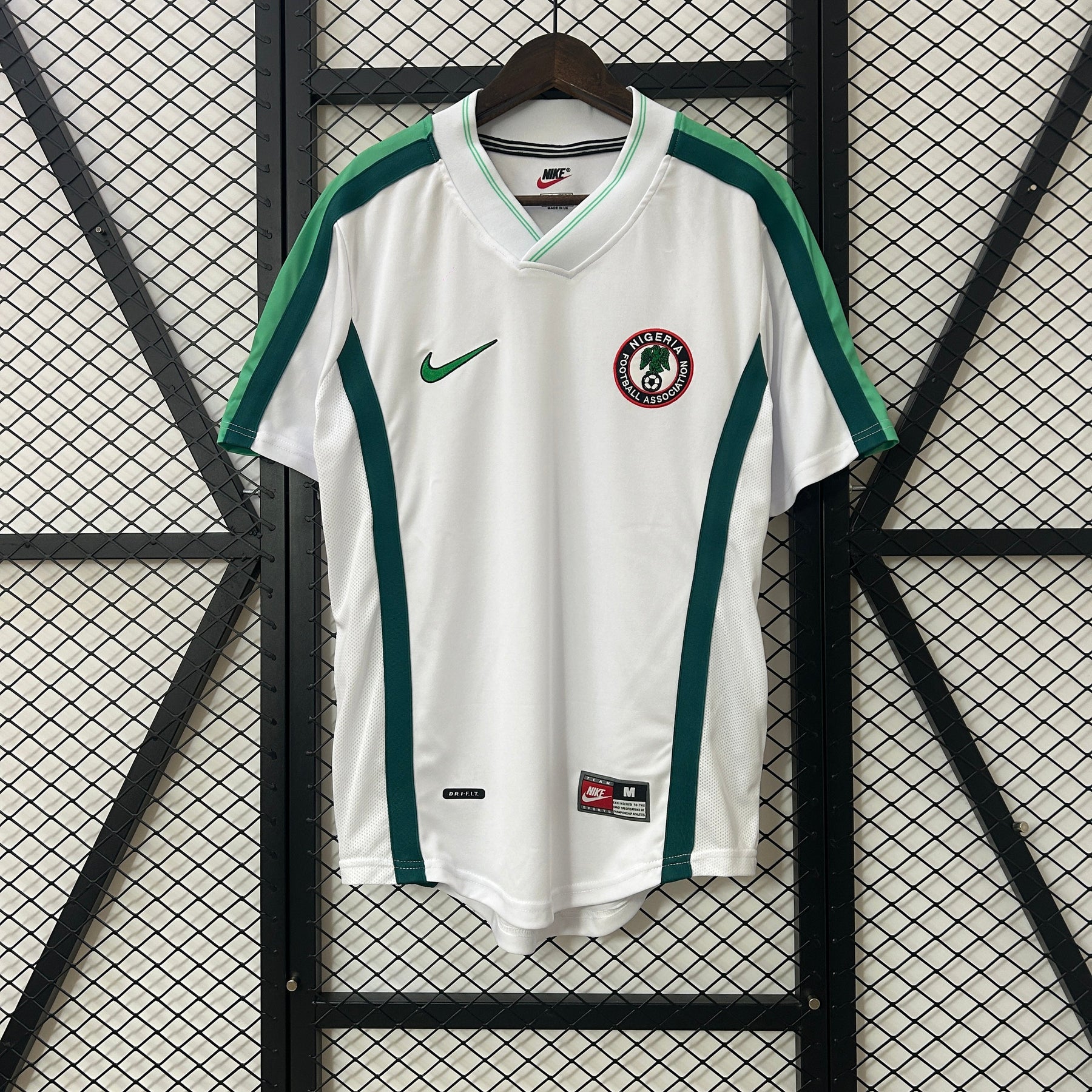CAMISA RETRÔ NIGÉRIA AWAY 1998