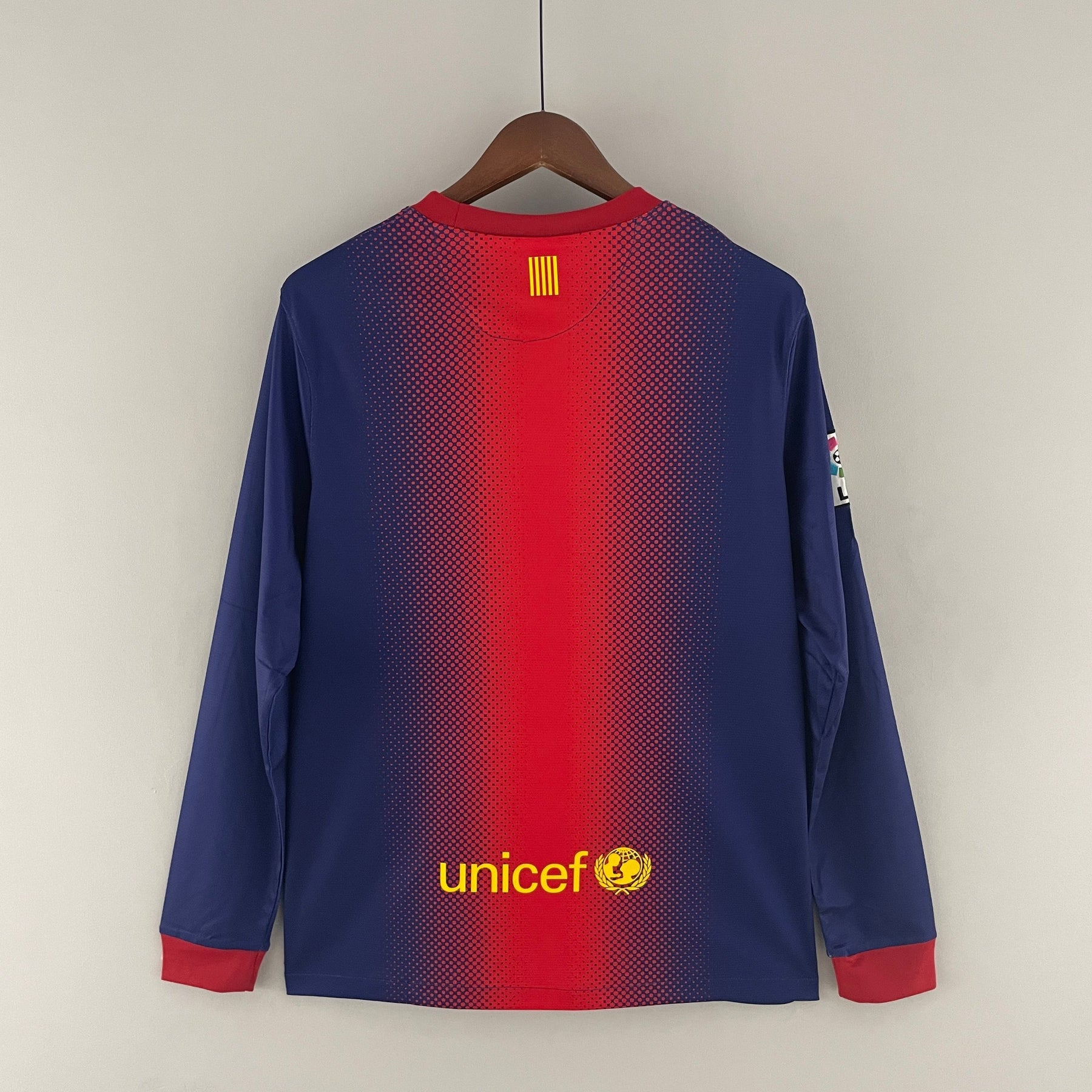 CAMISA RETRÔ BARCELONA HOME MANGA LONGA 12/13