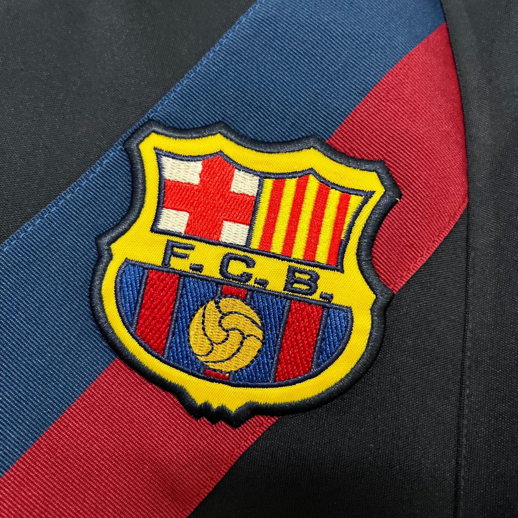 CAMISA RETRÔ BARCELONA THIRD 02/03
