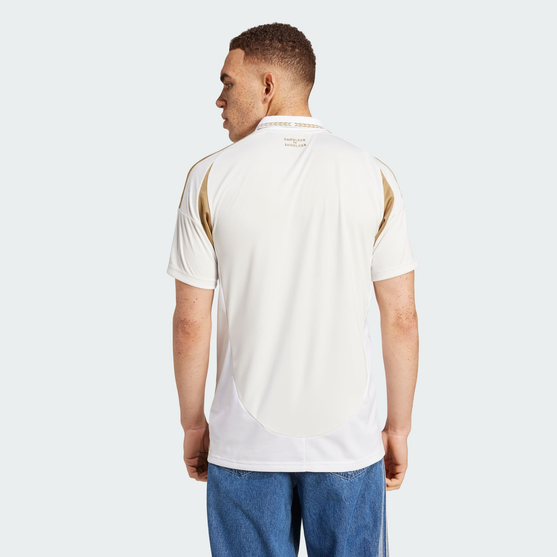 CAMISA RESERVA II LOS ANGELES GALAXY MUNDIAL DE CLUBES 2025 BRANCA/DOURADA TORCEDOR MASCULINA