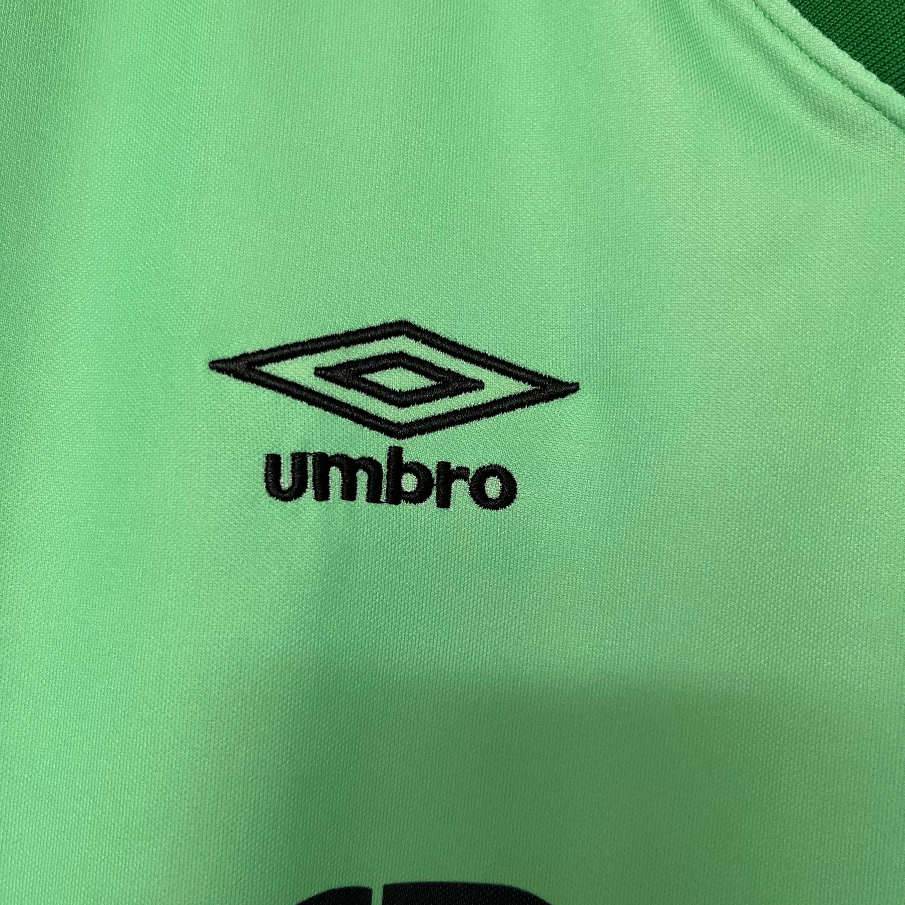 CAMISA RETRÔ CELTIC AWAY 84/85