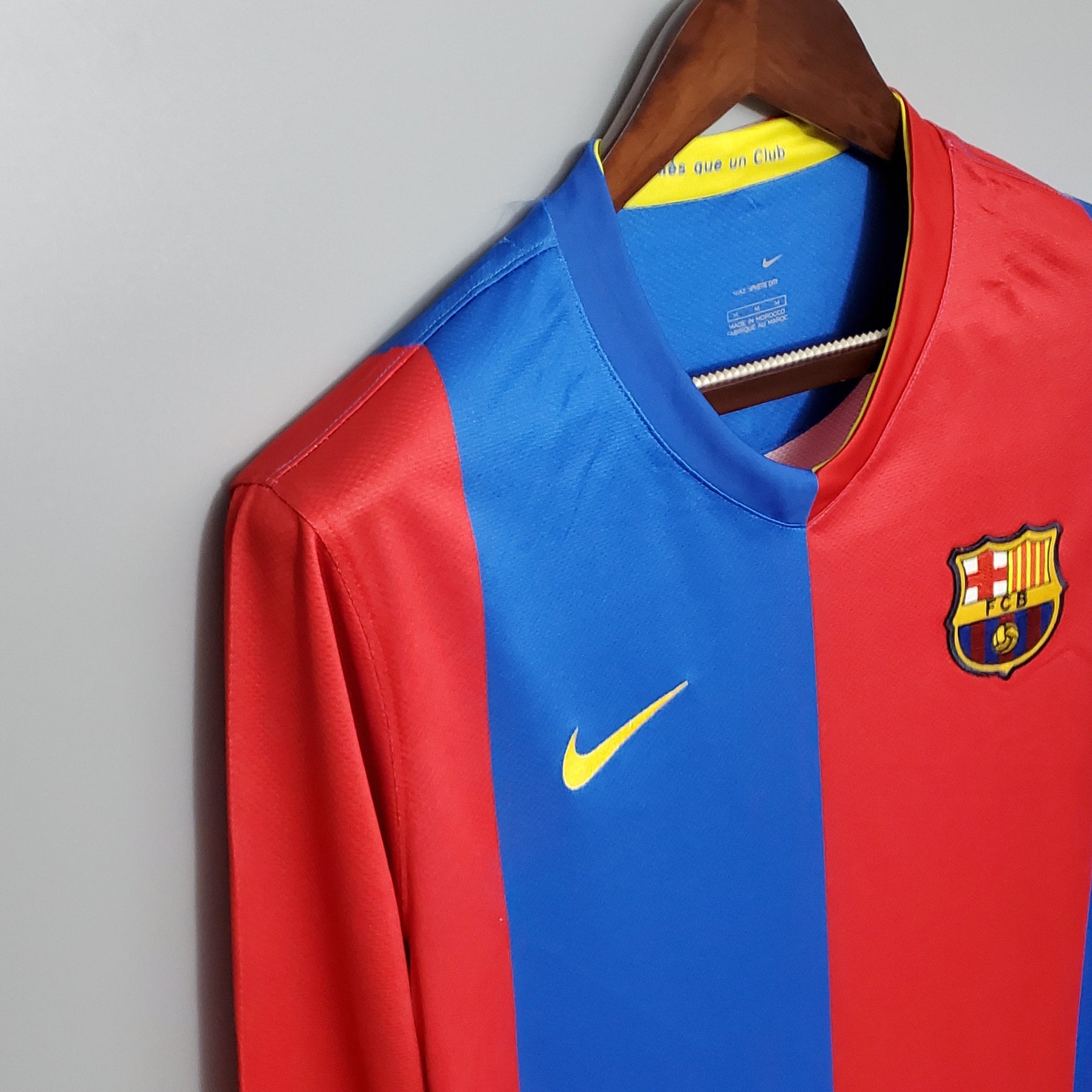 CAMISA RETRÔ BARCELONA HOME MANGA LONGA 06/07