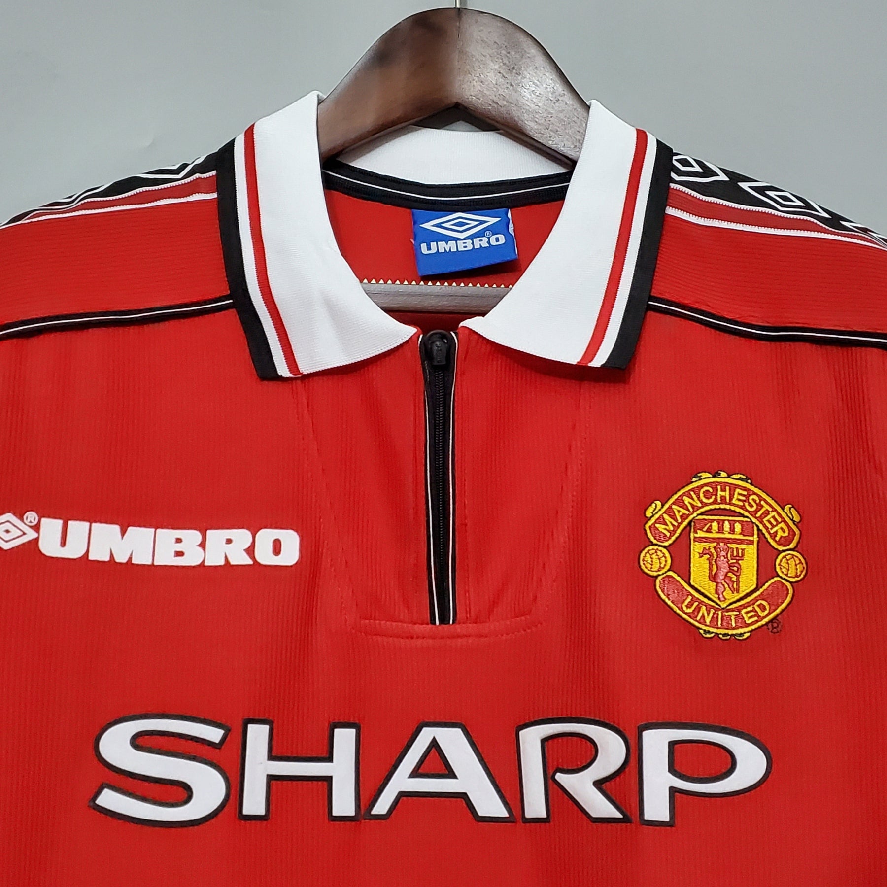 CAMISA RETRÔ MANCHESTER UNITED HOME 98/99