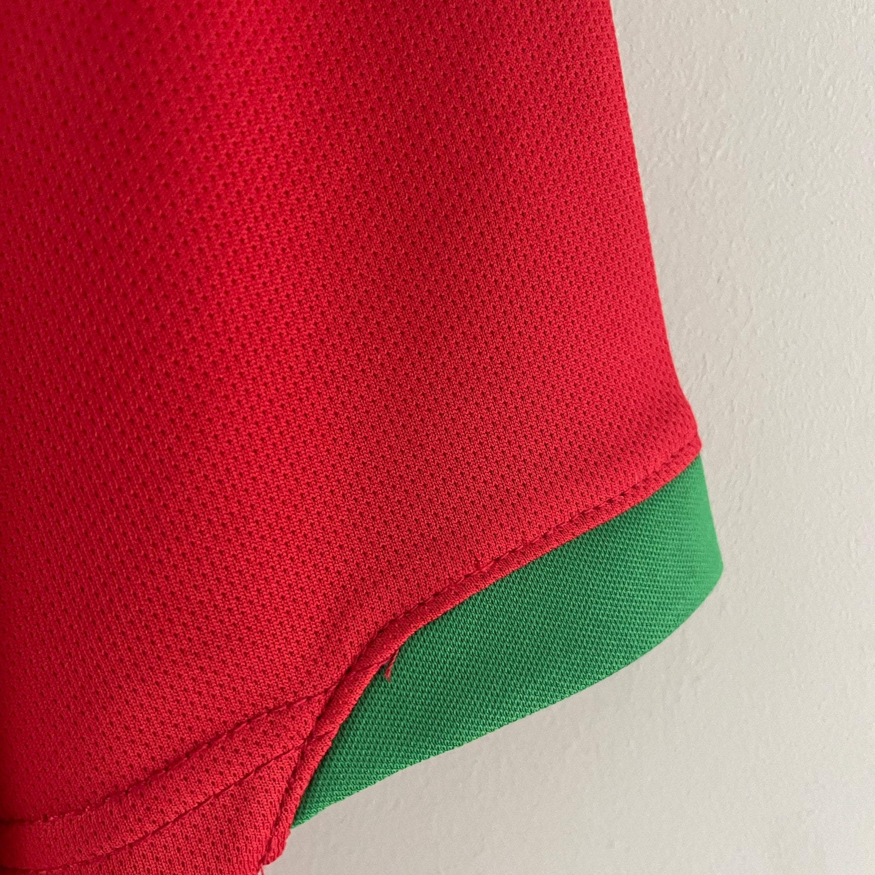 CAMISA RETRÔ PORTUGAL HOME 2006
