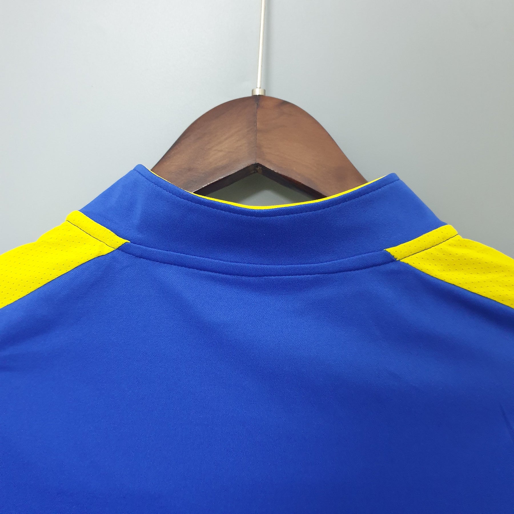 CAMISA BOCA JUNIORS RETRÔ HOME 04/05