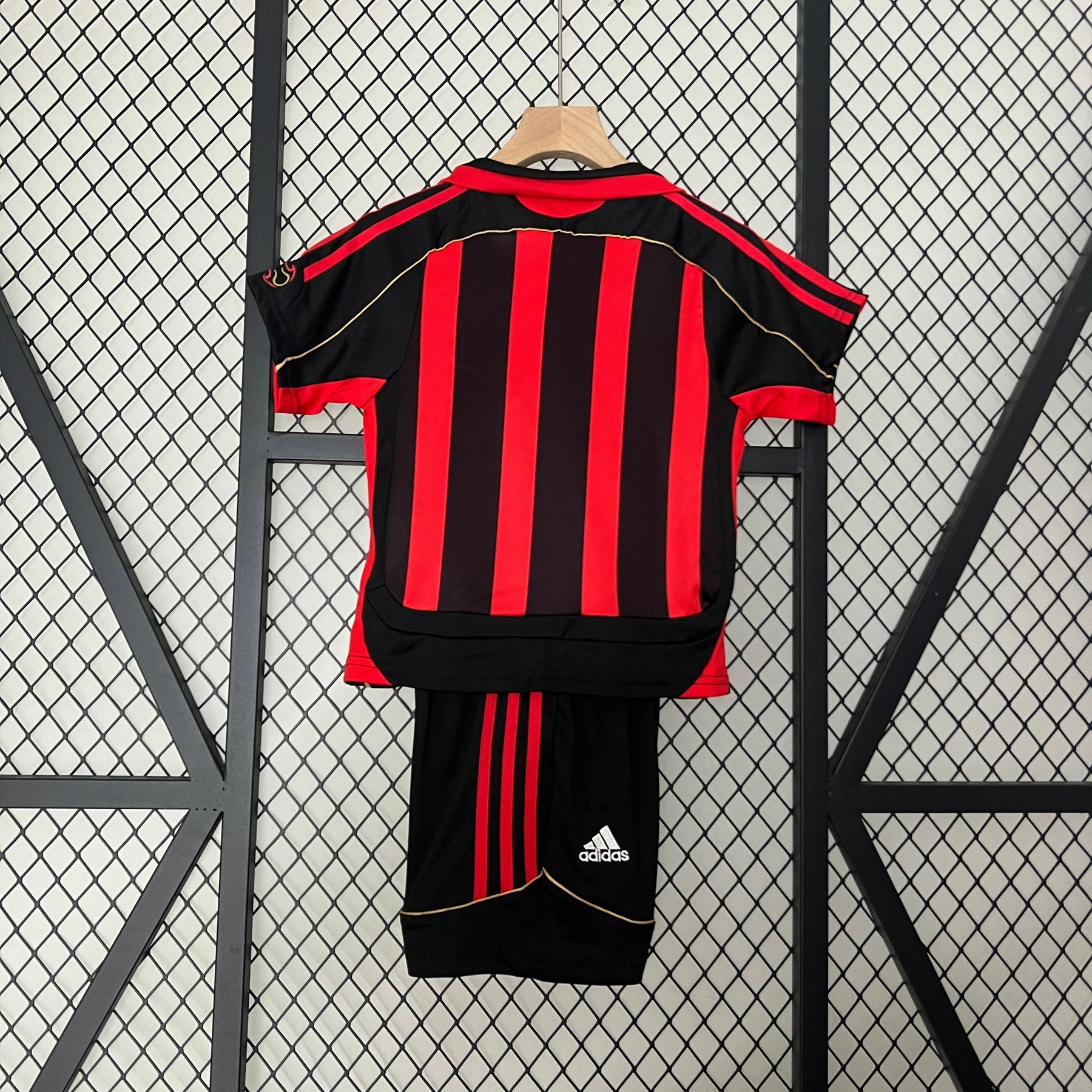 KIT INFANTIL RETRÔ MILAN HOME 06/07