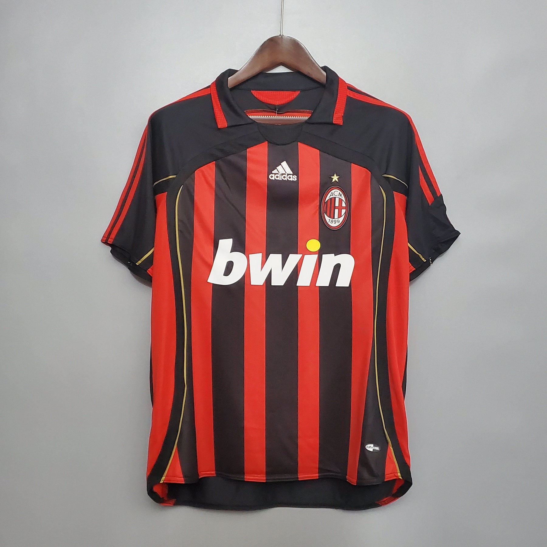 CAMISA MILAN RETRÔ HOME 06/07