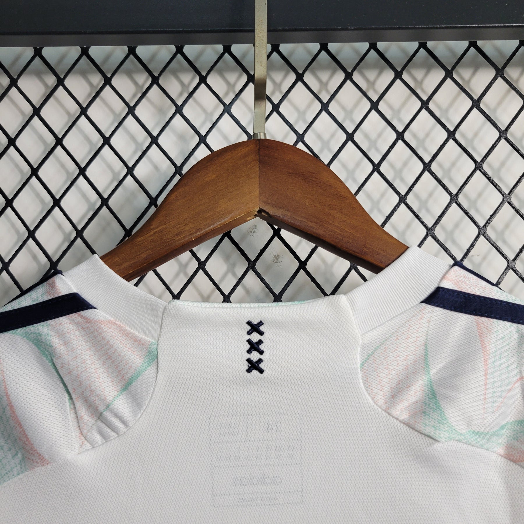 Kit Infantil Ajax Away 23/24 - JM sports