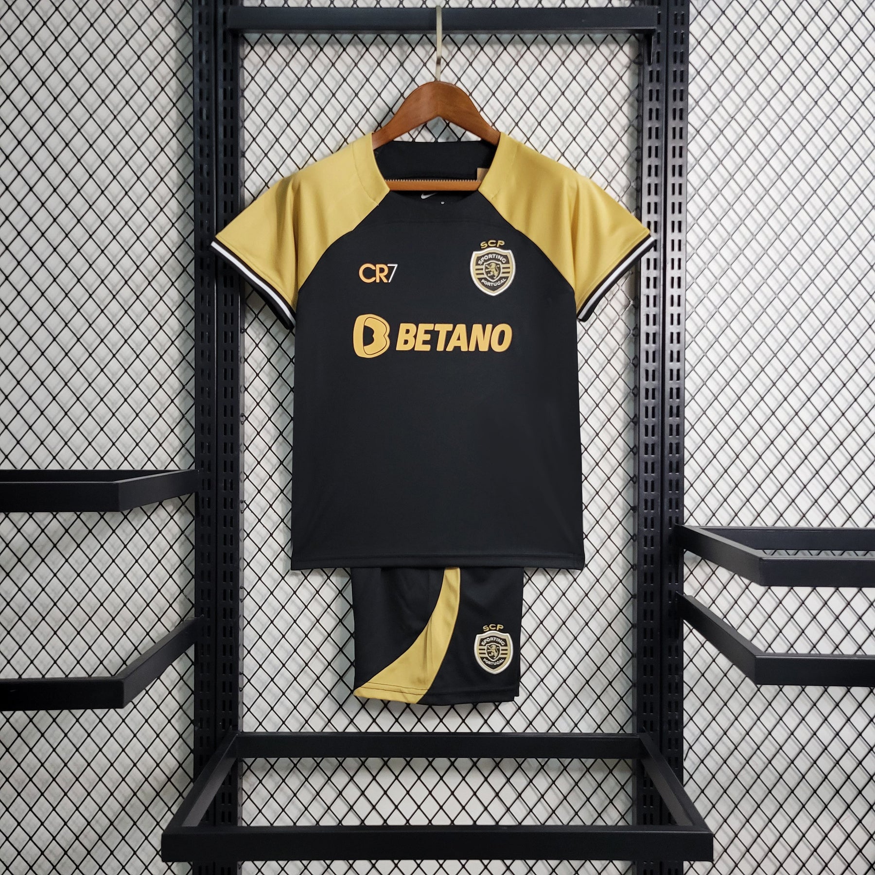 Kit Infantil Sporting edição especial CR7 23/24 - JM sports