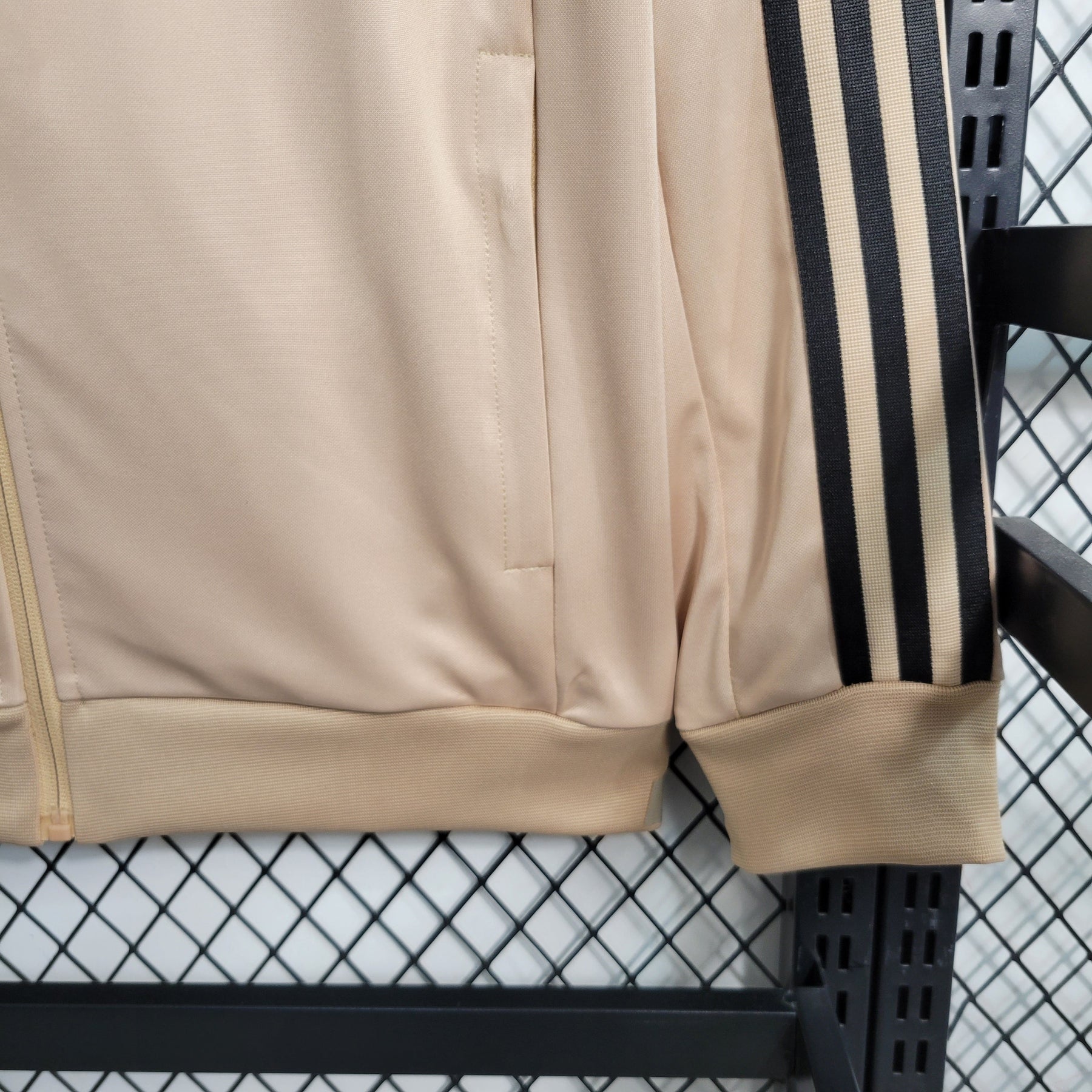 Jaqueta Corta Vento São Paulo Bege 23/24 - JM sports