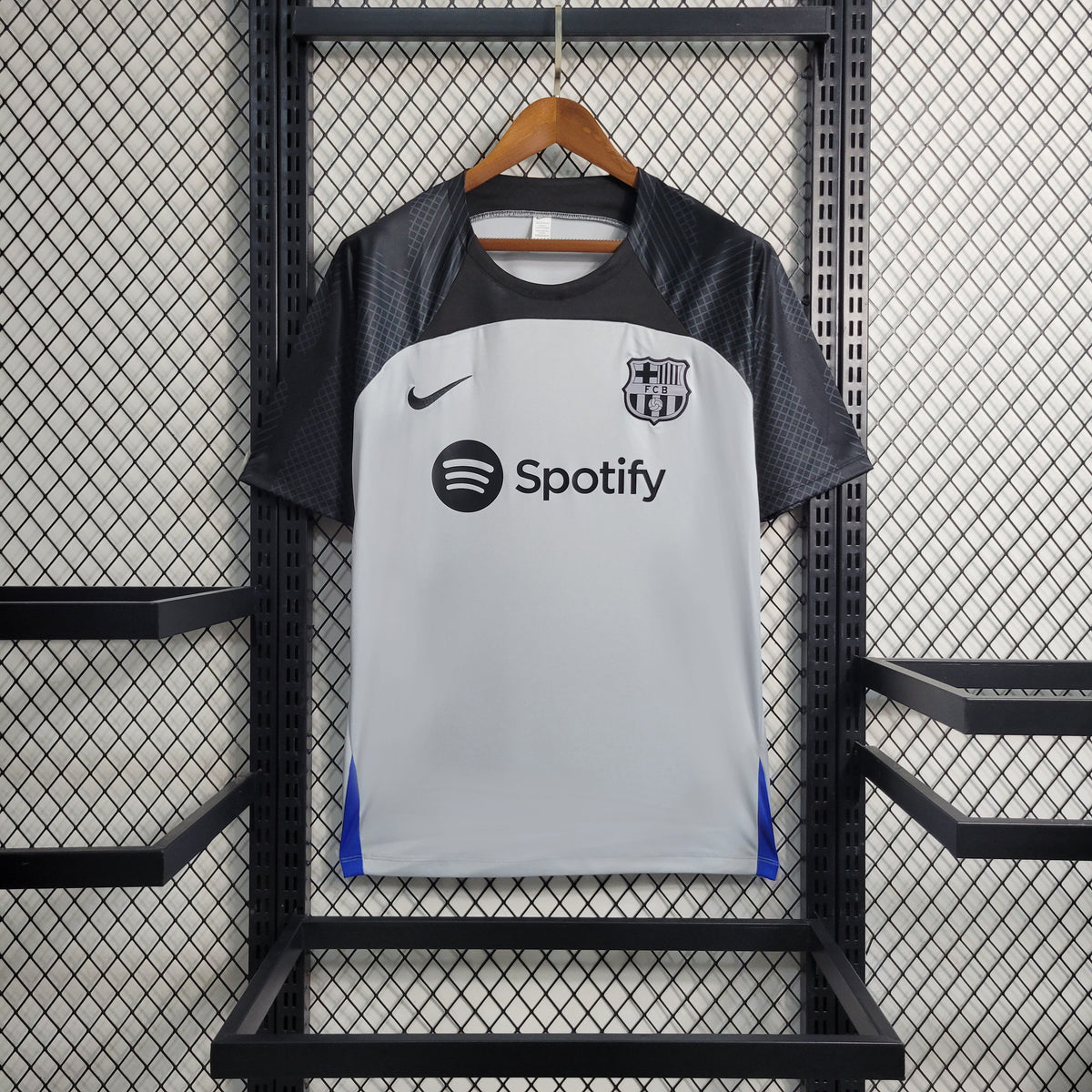 Camisa Barcelona Treino 23/24 - Nike Torcedor Masculina - Lançamento - JM sports