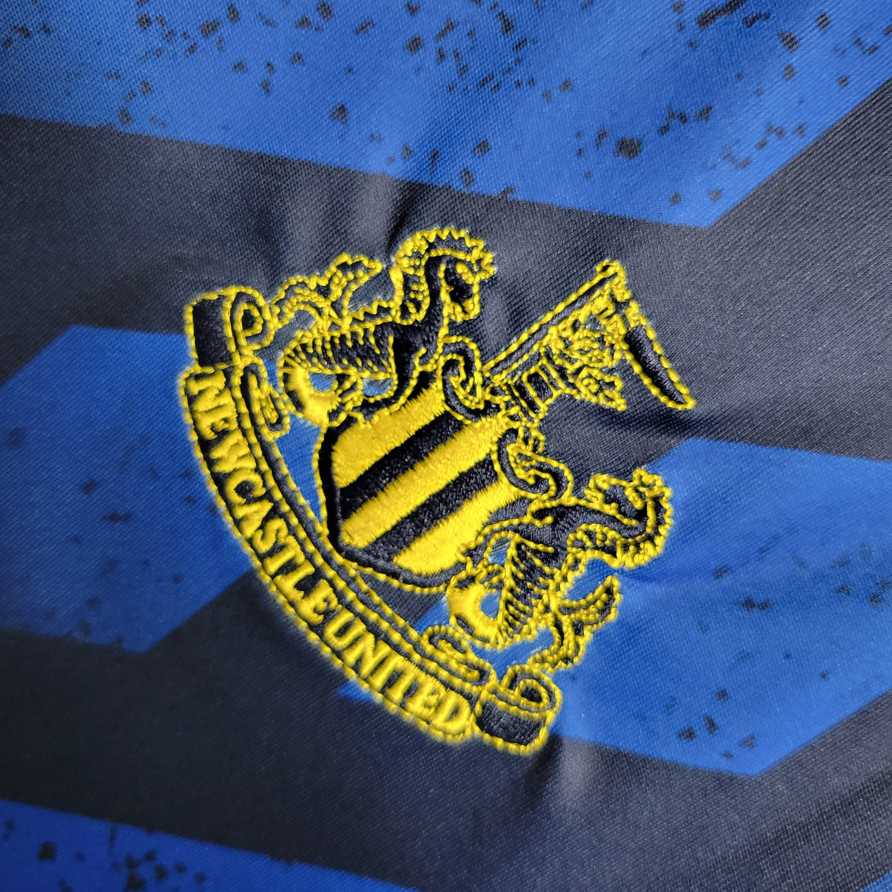 Camisa Newcastle Away 23/24 Castore Torcedor Masculino - JM sports