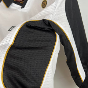 CAMISA RETRÔ MANCHESTER UNITED MANGA LONGA DUPLA FACE 01/02