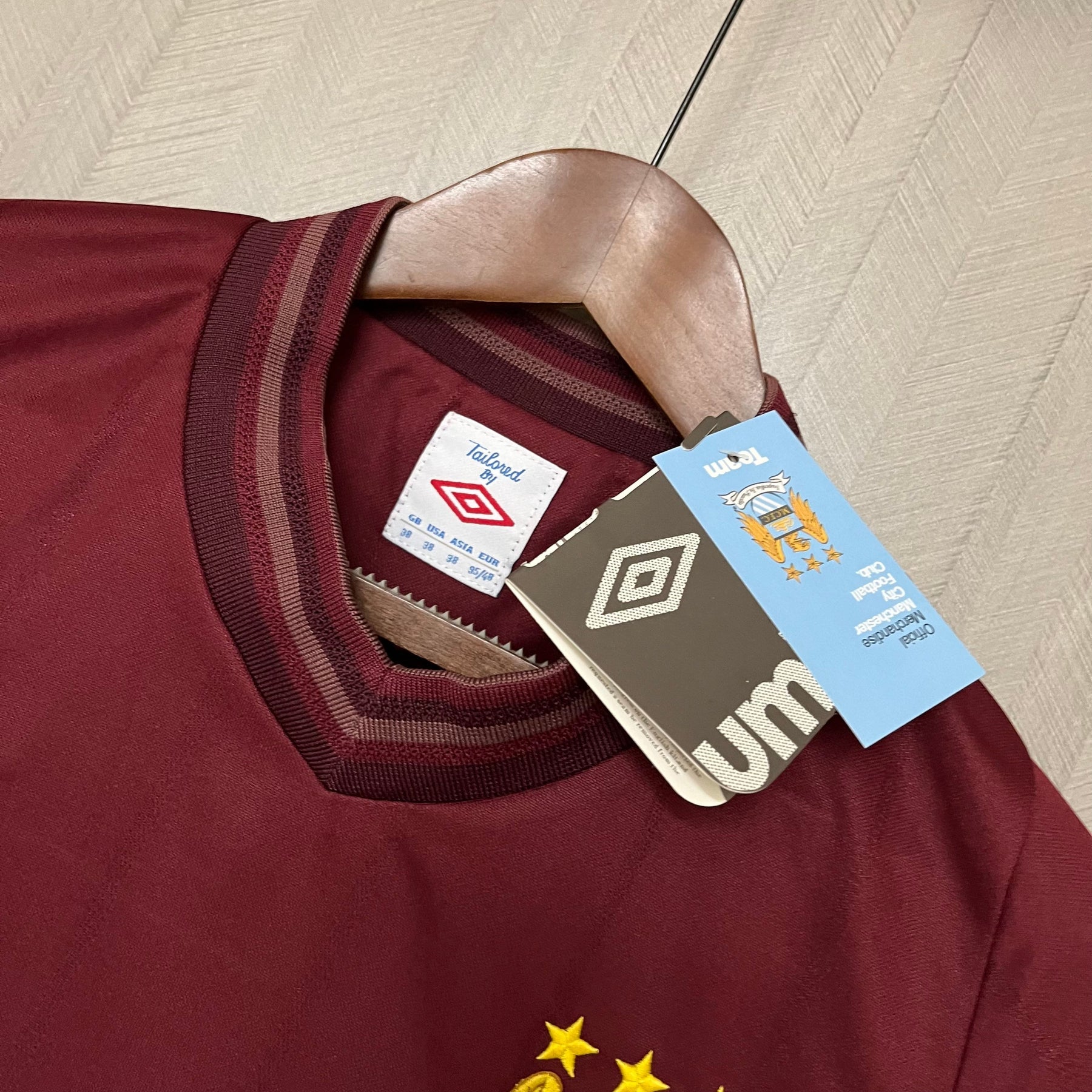 CAMISA MANCHESTER CITY RETRÔ AWAY 12/13