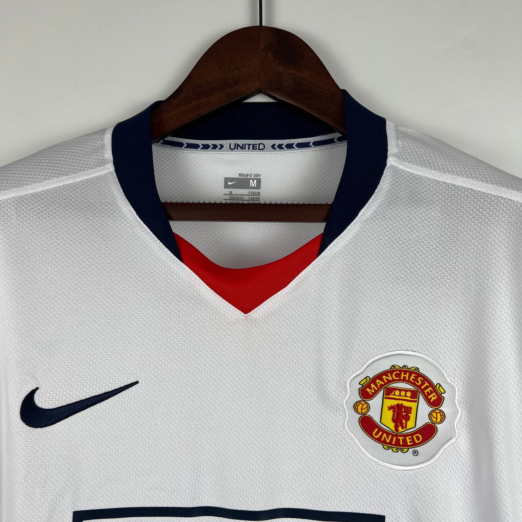 CAMISA RETRÔ MANCHESTER UNITED AWAY MANGA LONGA 07/08