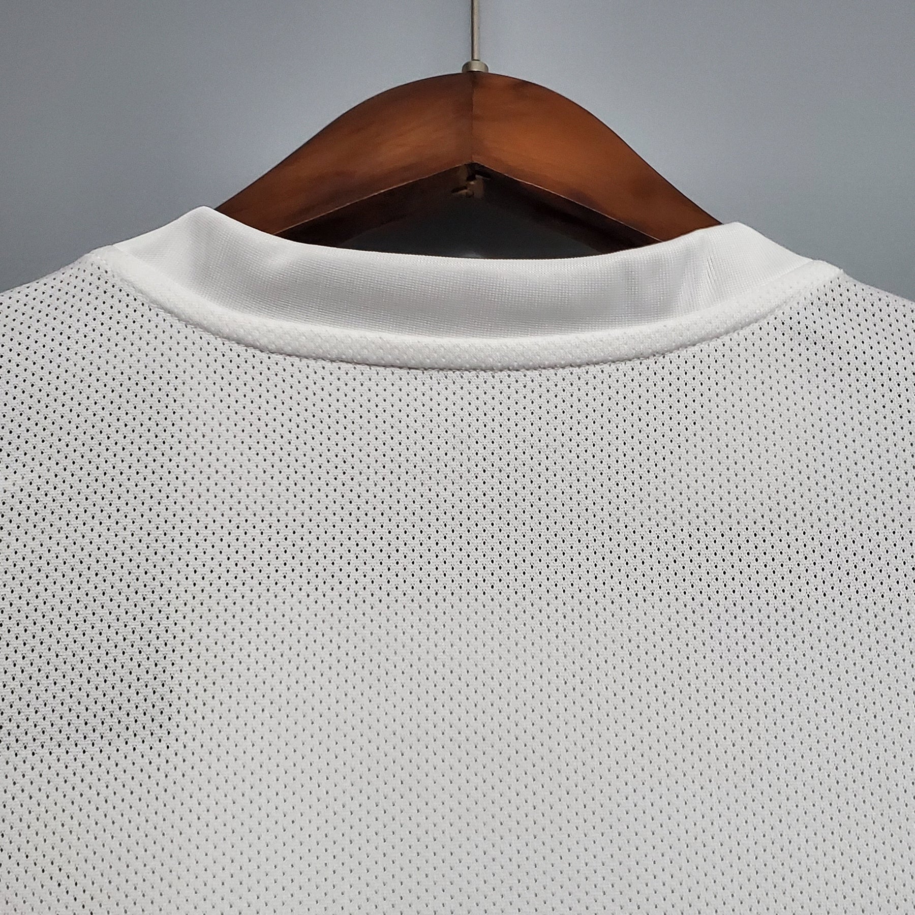 CAMISA INTER DE MILÃO RETRÔ AWAY 10/11