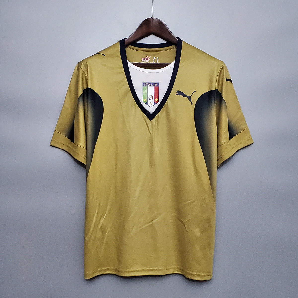 CAMISA RETRÔ ITÁLIA GOLD 2006