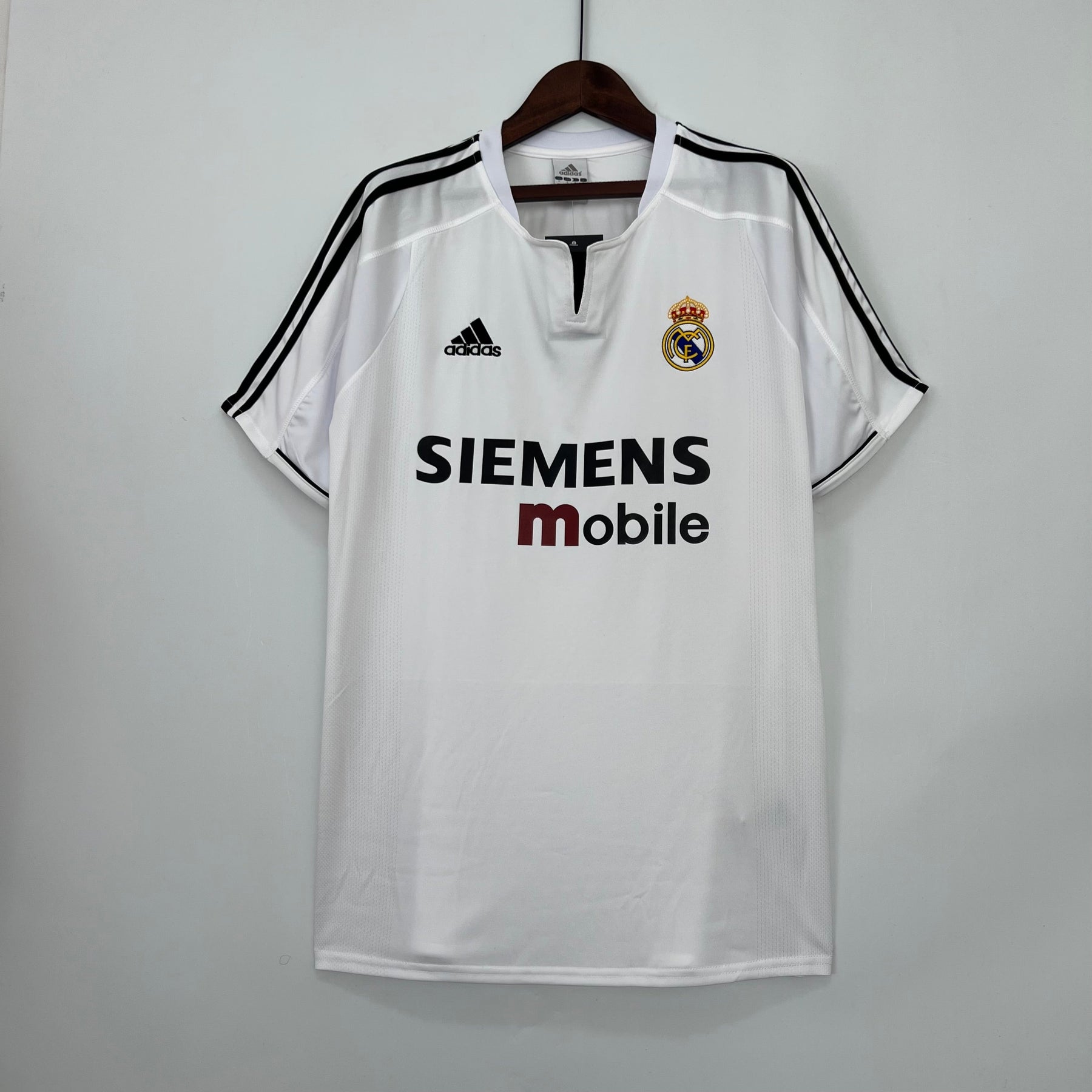 CAMISA RETRÔ REAL MADRID HOME 03/04