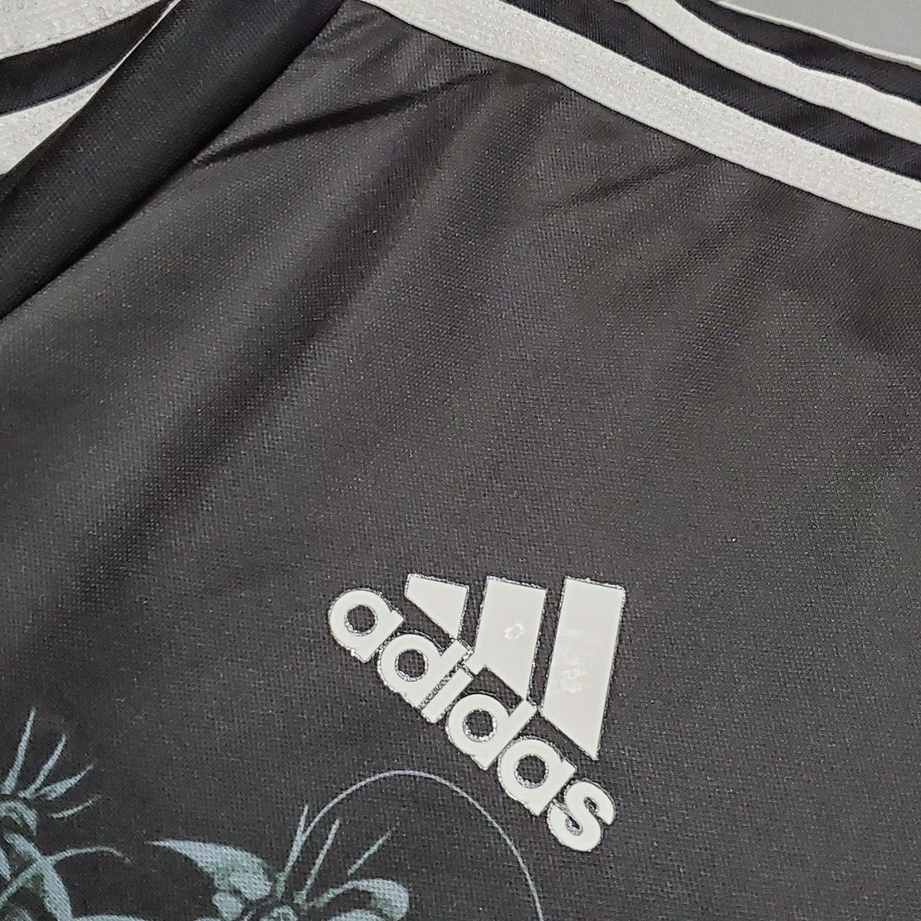 Camisa Retrô Real Madrid 2014/15  Preta Dragão Terceira