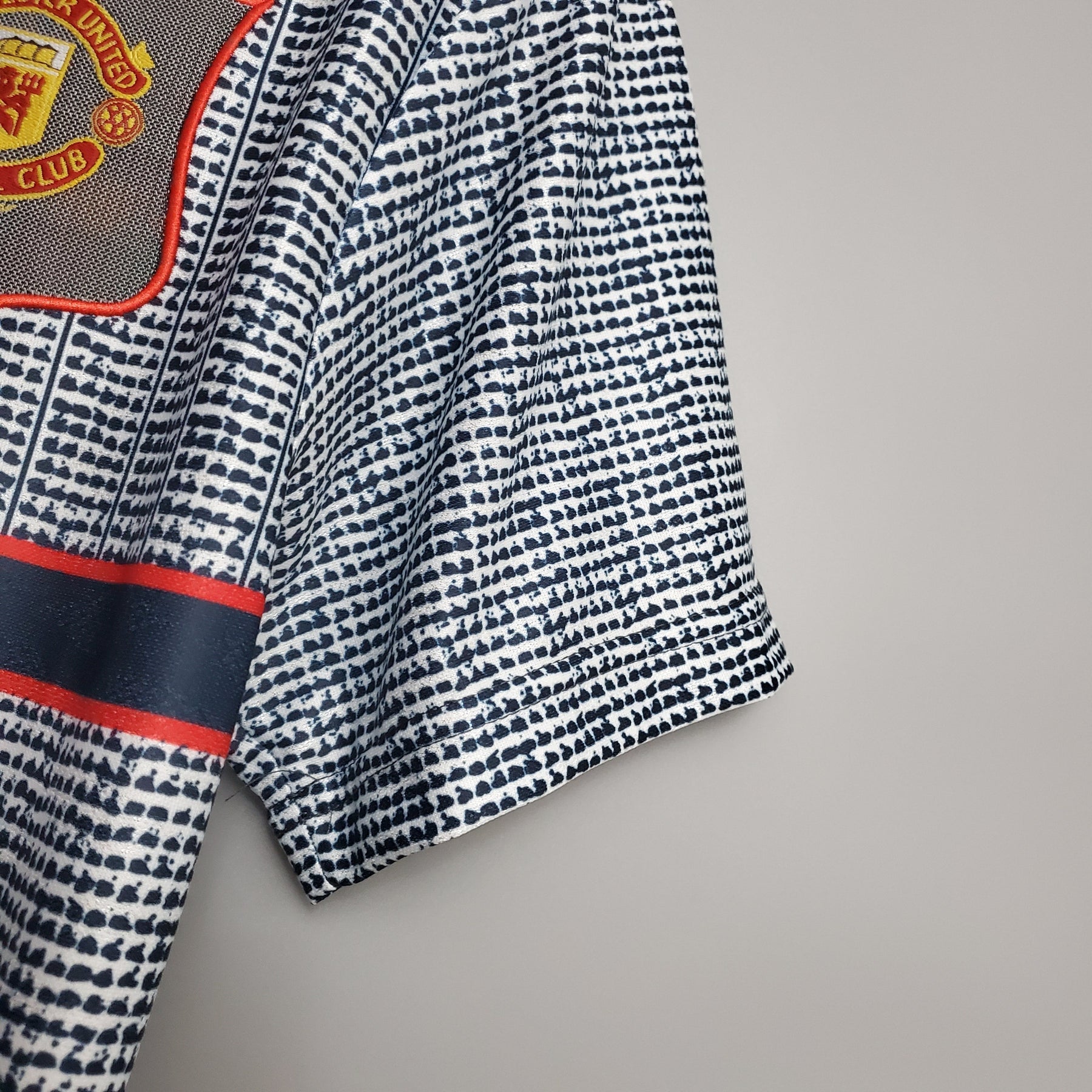 CAMISA RETRÔ MANCHESTER UNITED AWAY 95/96
