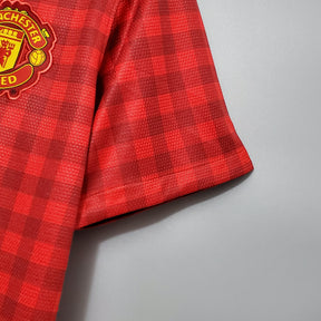 CAMISA RETRÔ MANCHESTER UNITED HOME 12/13