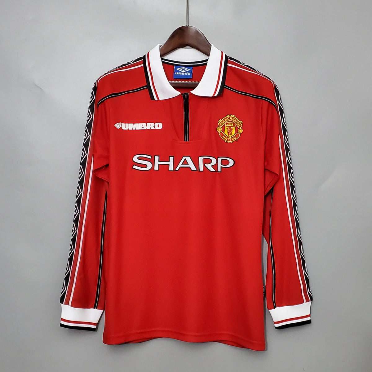 CAMISA RETRÔ MANCHESTER UNITED HOME MANGA LONGA 98/99