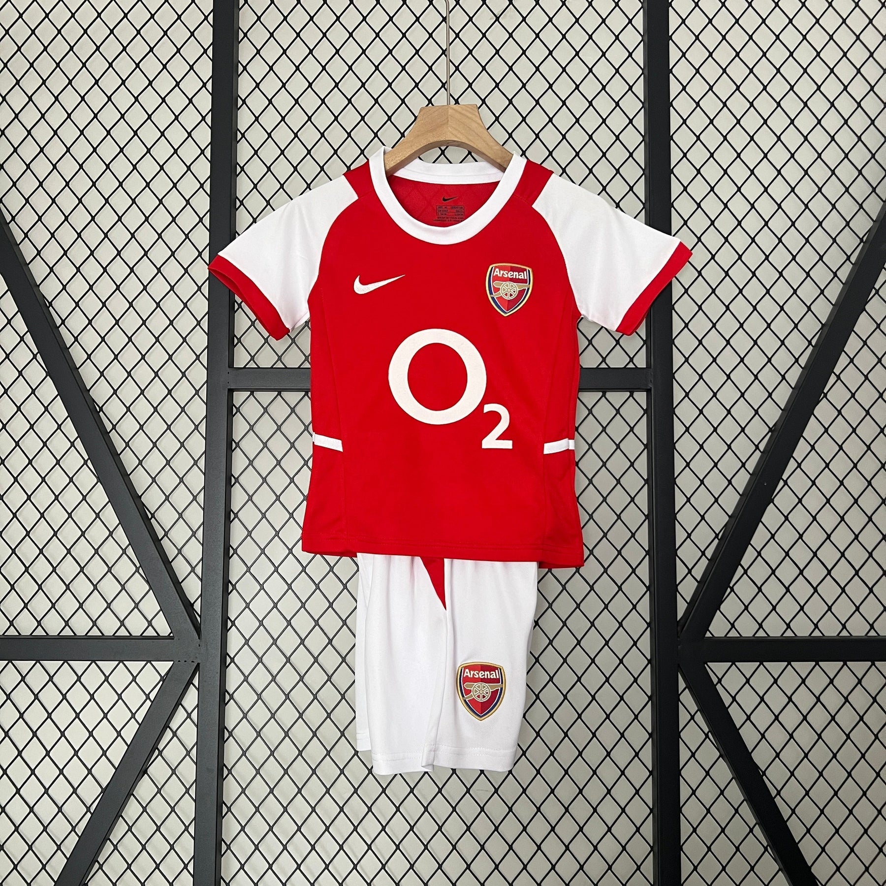 KIT INFANTIL RETRÔ ARSENAL HOME 02/03