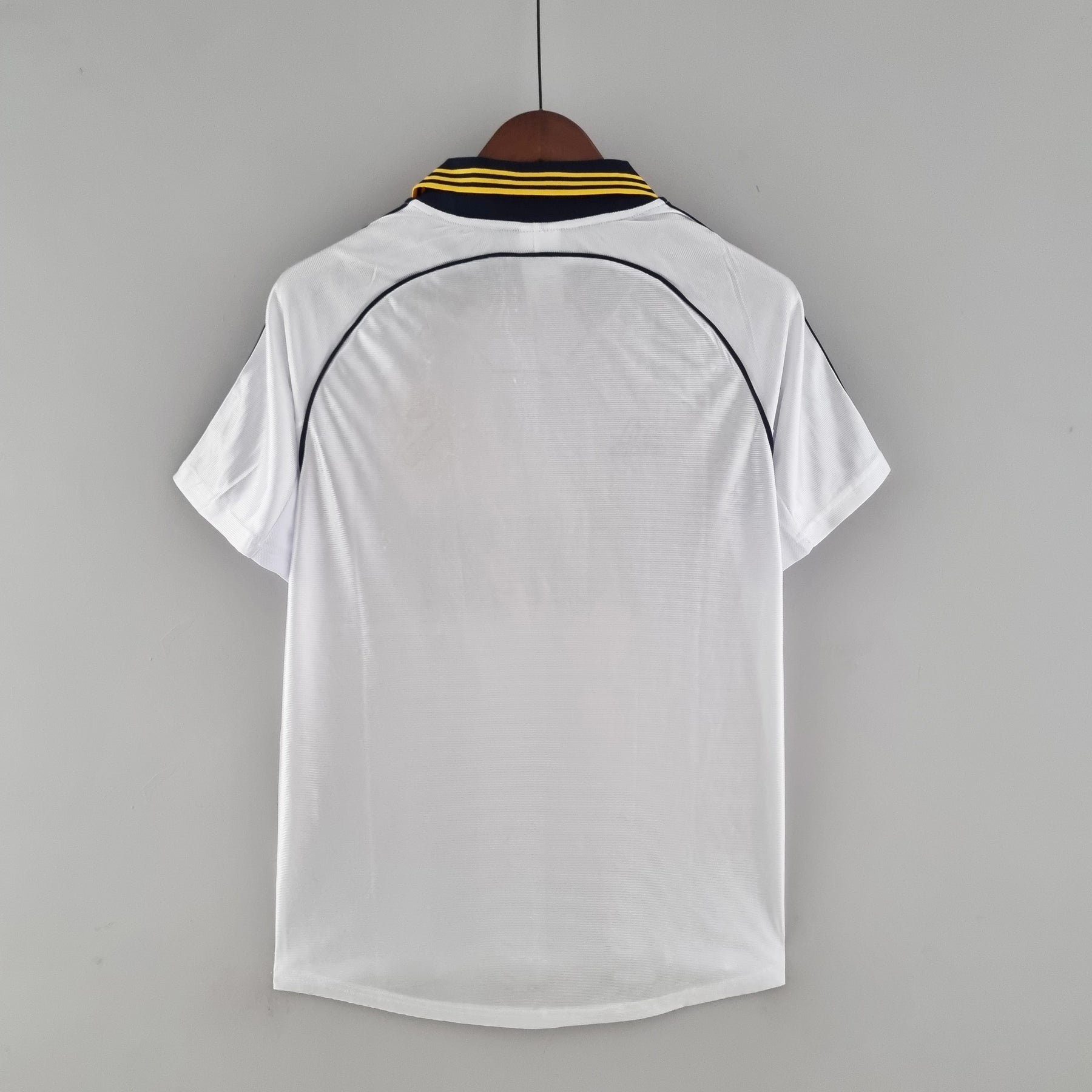 CAMISA RETRÔ REAL MADRID HOME 2000