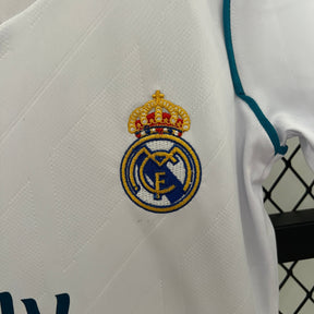 KIT INFANTIL RETRÔ REAL MADRID HOME 17/18