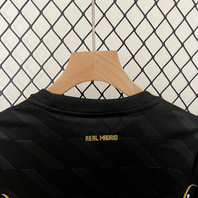 KIT INFANTIL RETRÔ REAL MADRID AWAY 11/12