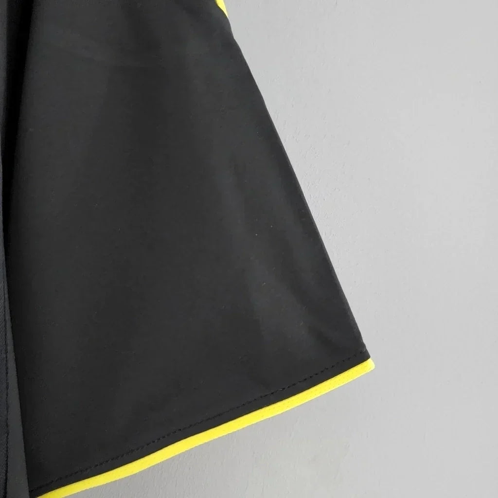 CAMISA RETRÔ LIVERPOOL AWAY 10/11