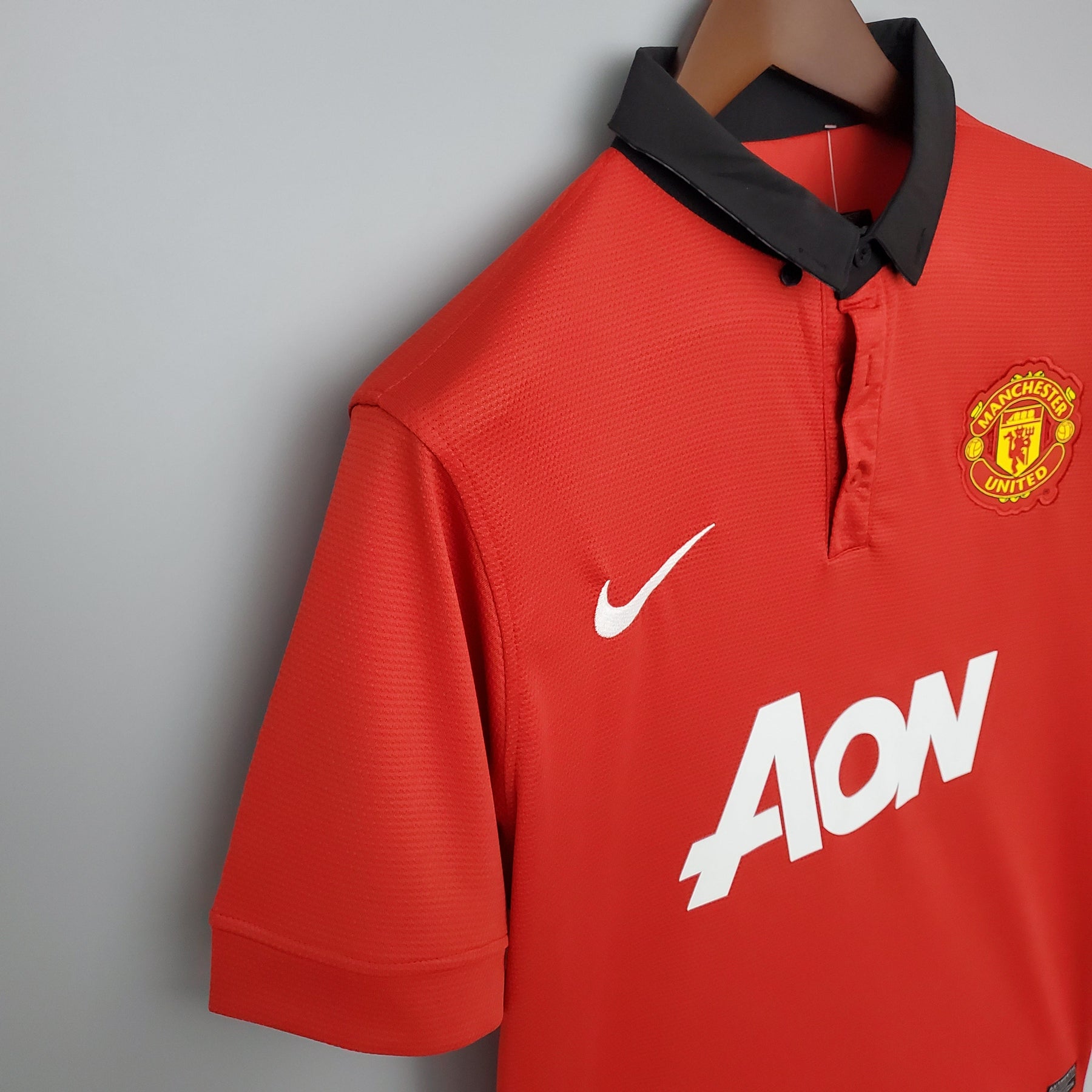 CAMISA RETRÔ MANCHESTER UNITED HOME 13/14