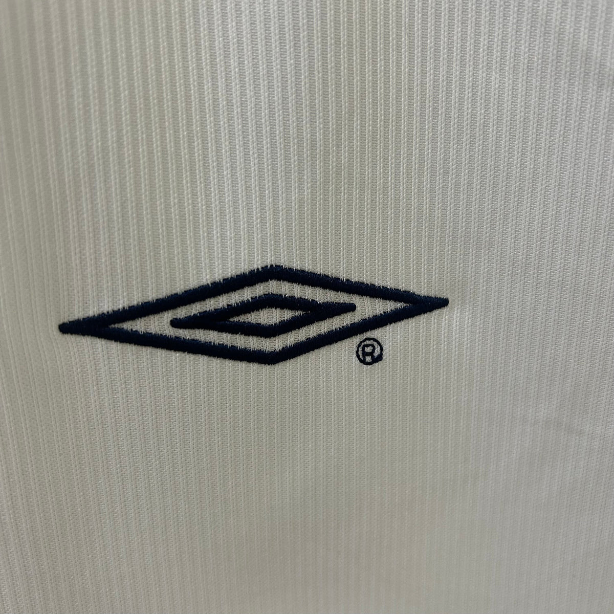 CAMISA RETRÔ MANCHESTER UNITED AWAY 00/01